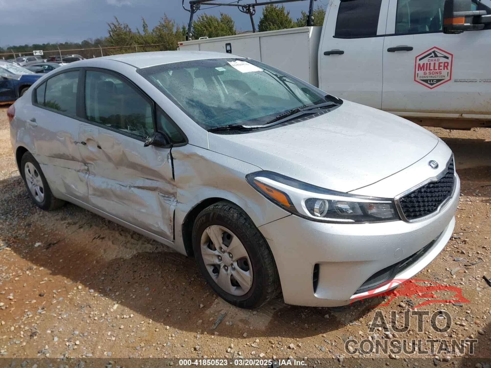 KIA FORTE 2018 - 3KPFL4A76JE256687