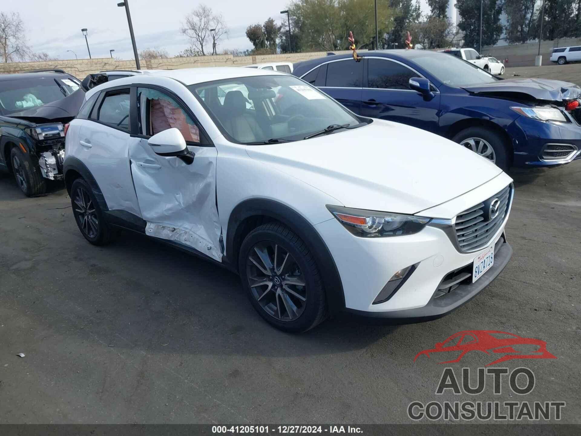 MAZDA CX-3 2017 - JM1DKFC75H0144601