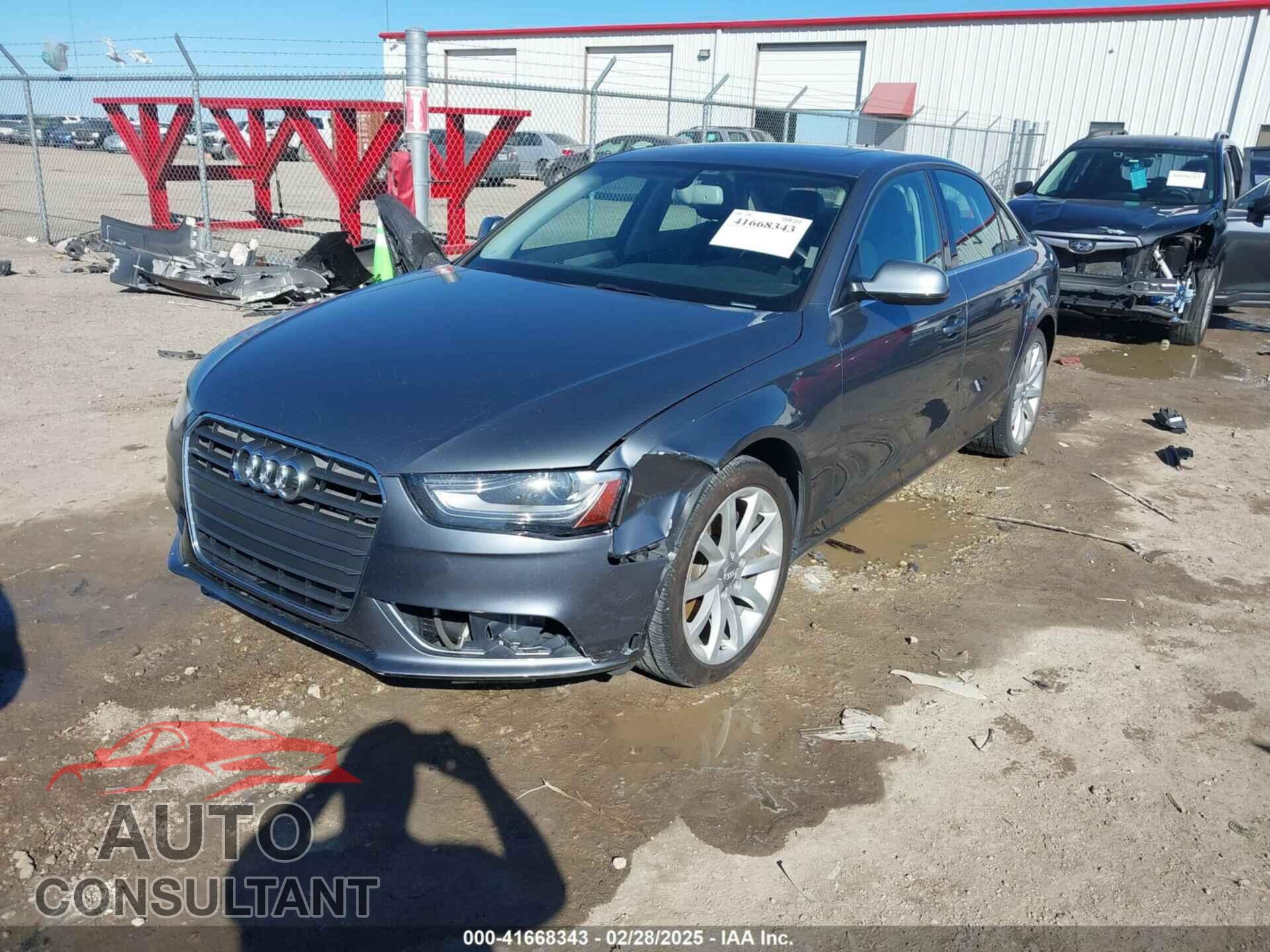 AUDI A4 2013 - WAUEFAFL6DN016897