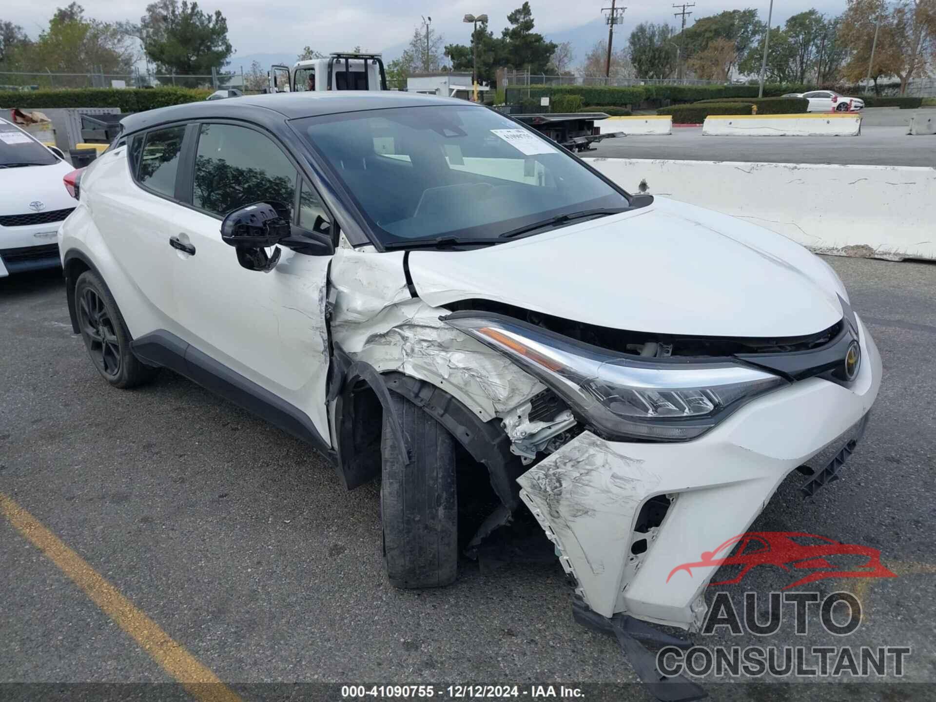 TOYOTA C-HR 2021 - JTNKHMBX5M1108600