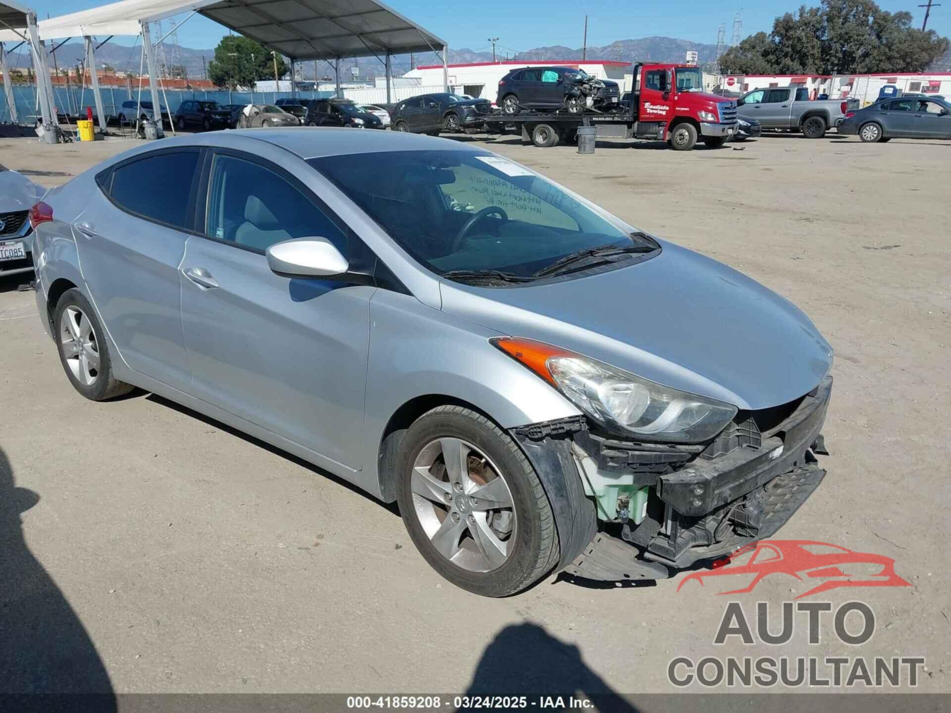 HYUNDAI ELANTRA 2013 - 5NPDH4AE9DH294096