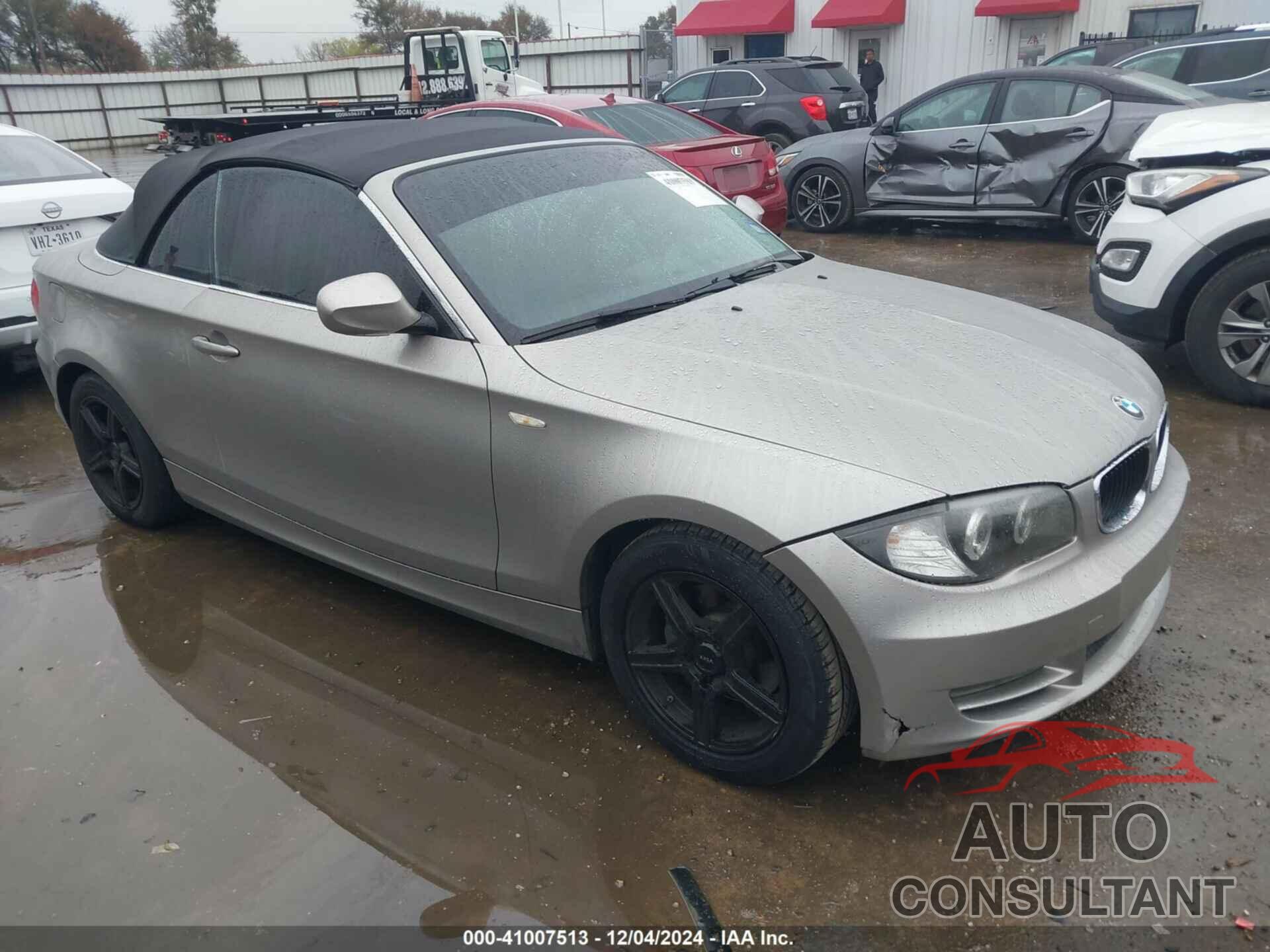 BMW 128I 2011 - WBAUL7C53BVM80806