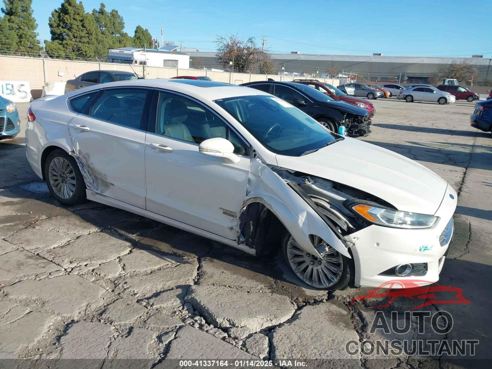 FORD FUSION ENERGI 2014 - 3FA6P0SU6ER357413