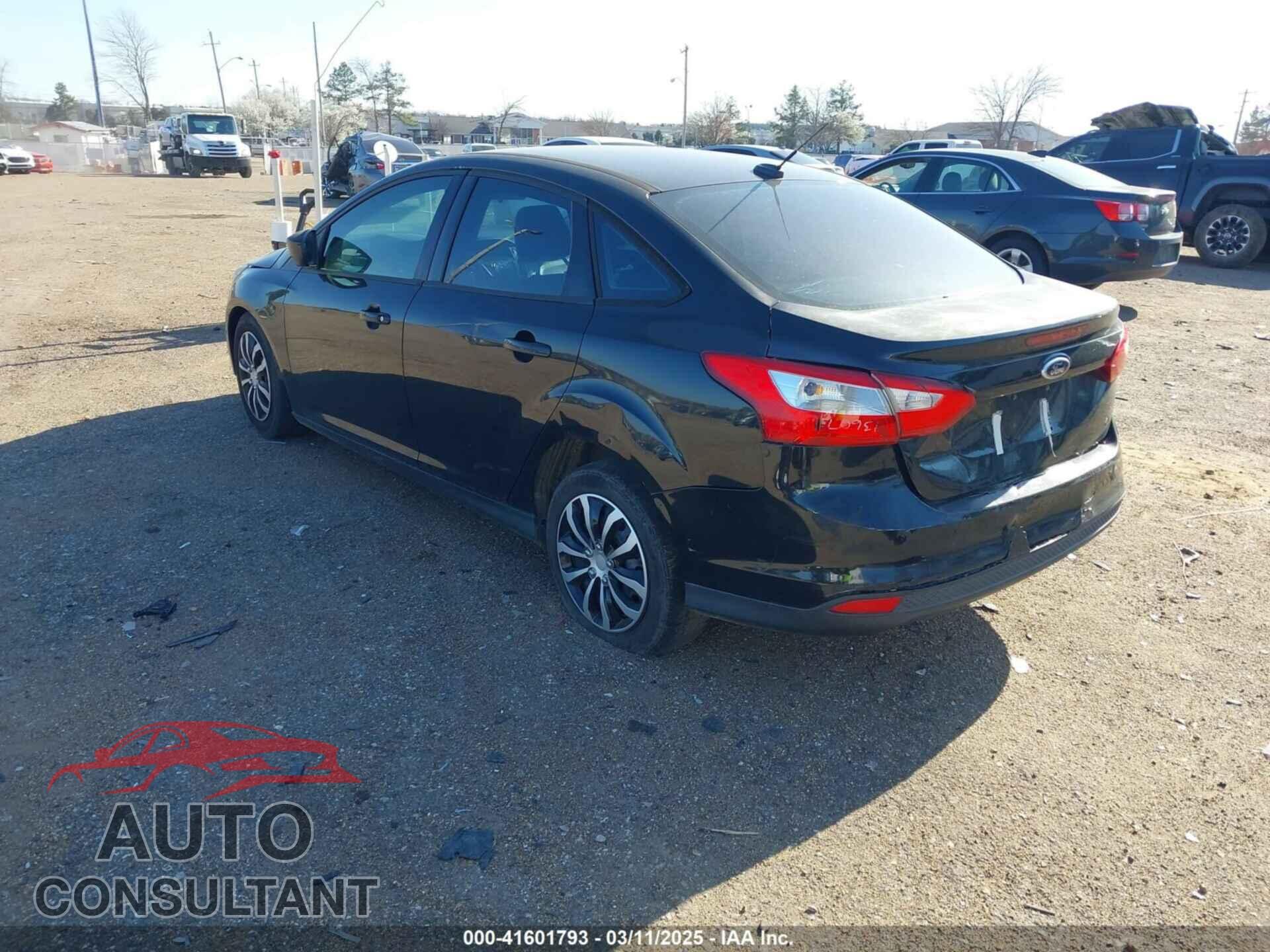 FORD FOCUS 2012 - 1FAHP3F2XCL361754