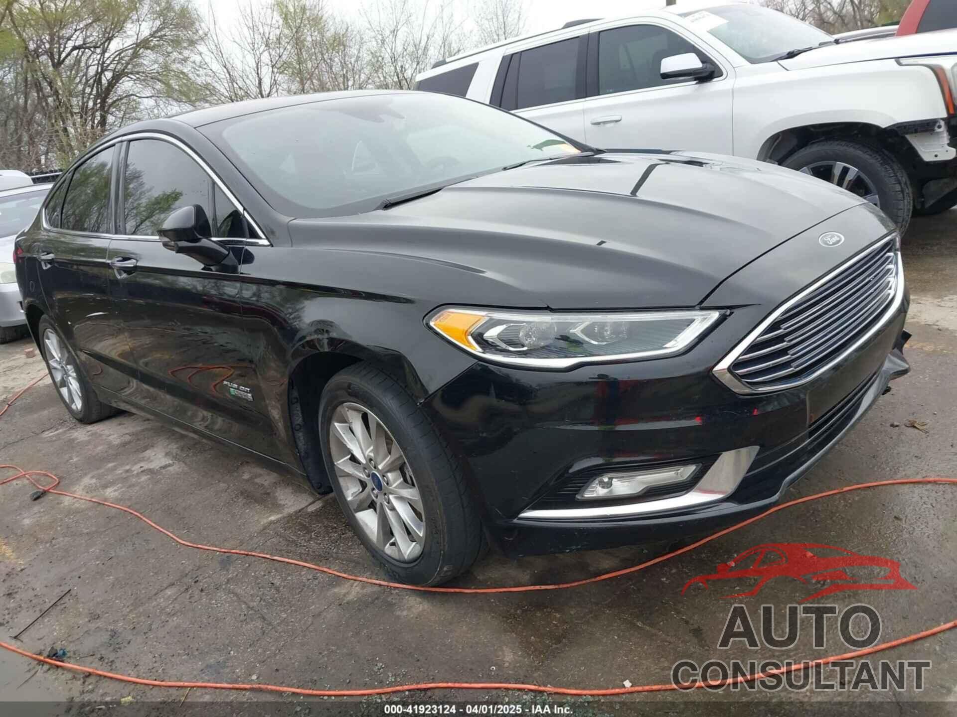 FORD FUSION ENERGI 2017 - 3FA6P0PU7HR238797