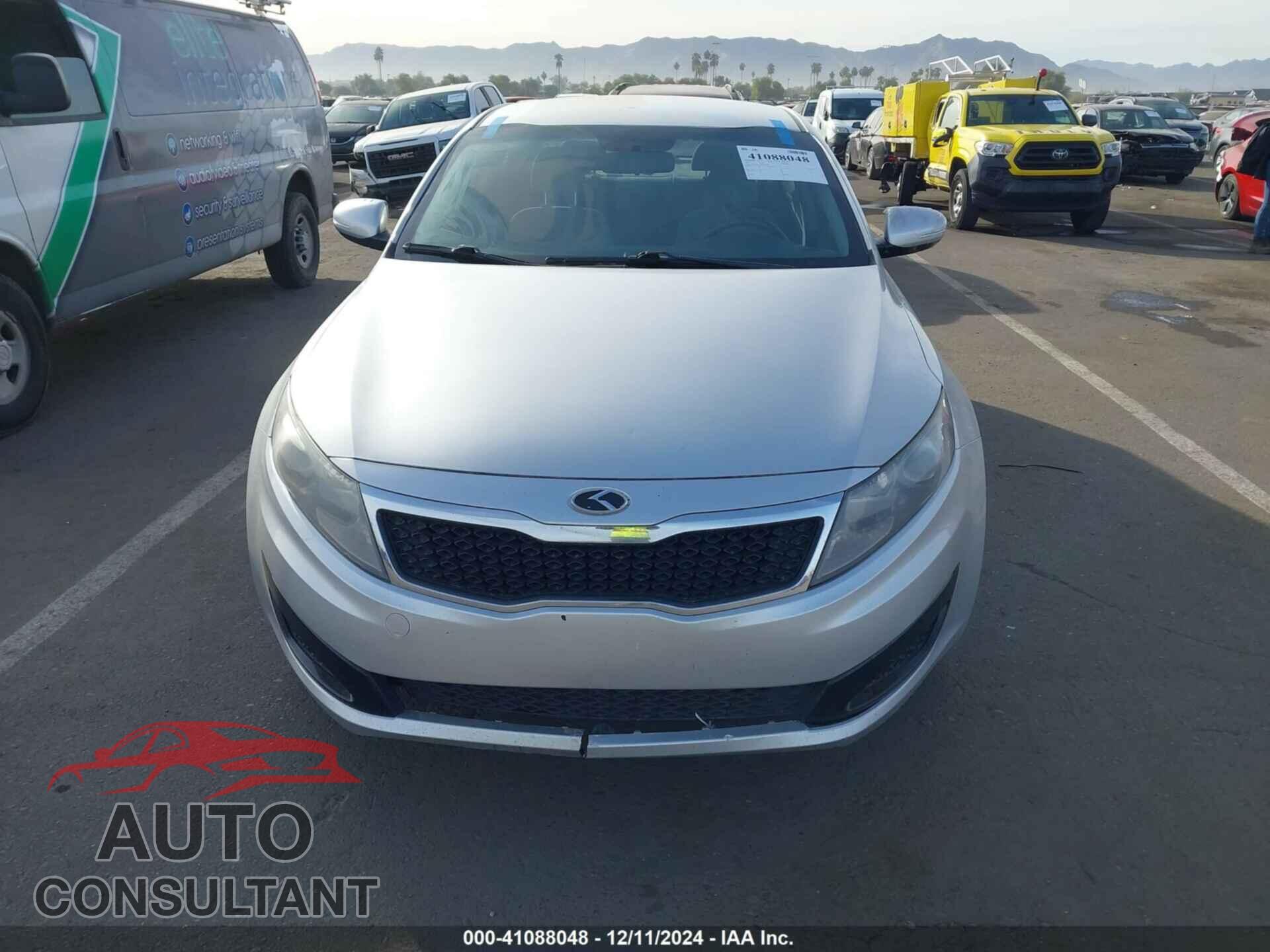 KIA OPTIMA 2011 - KNAGM4A70B5096088