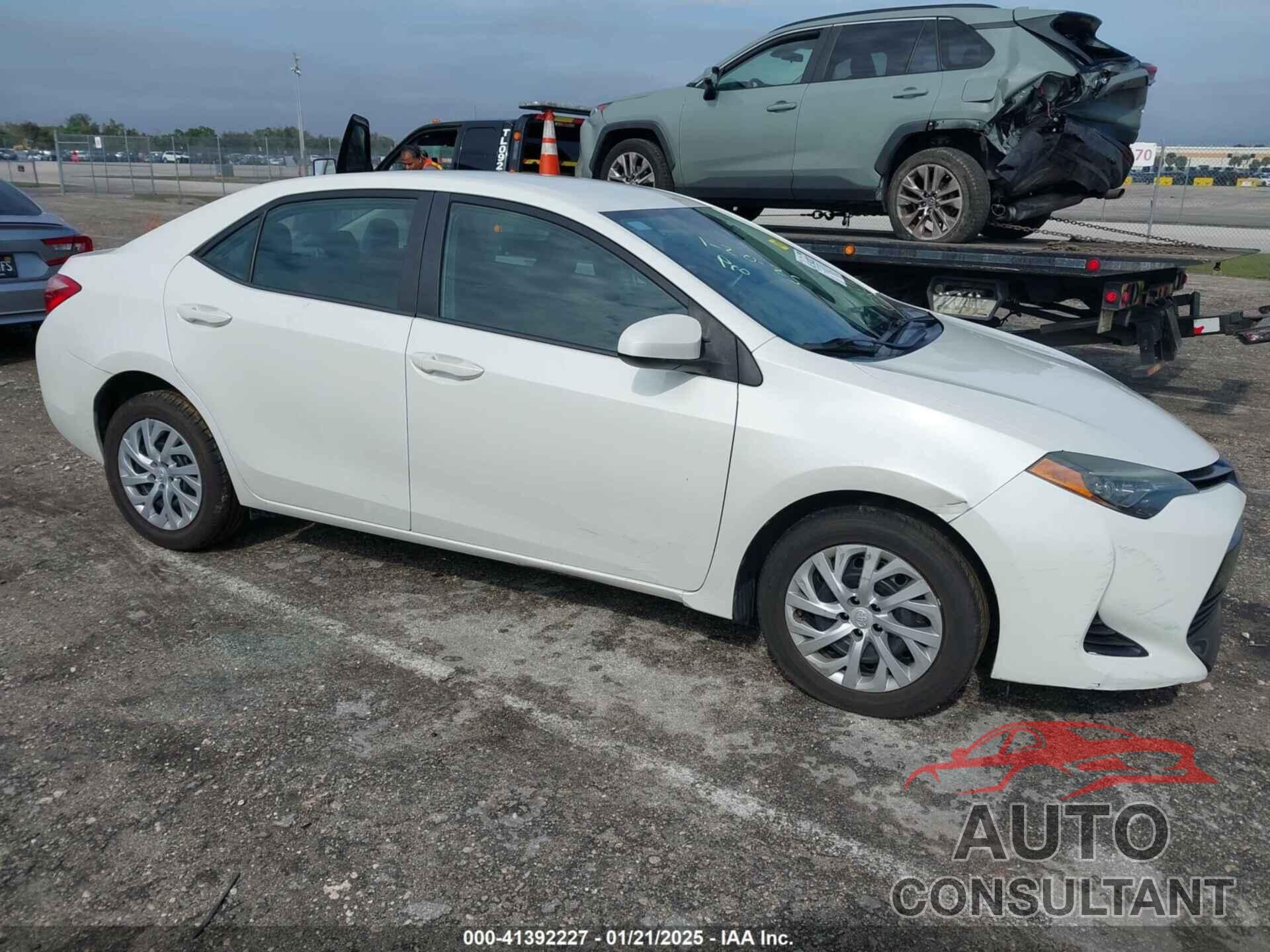 TOYOTA COROLLA 2019 - 5YFBURHE6KP925361