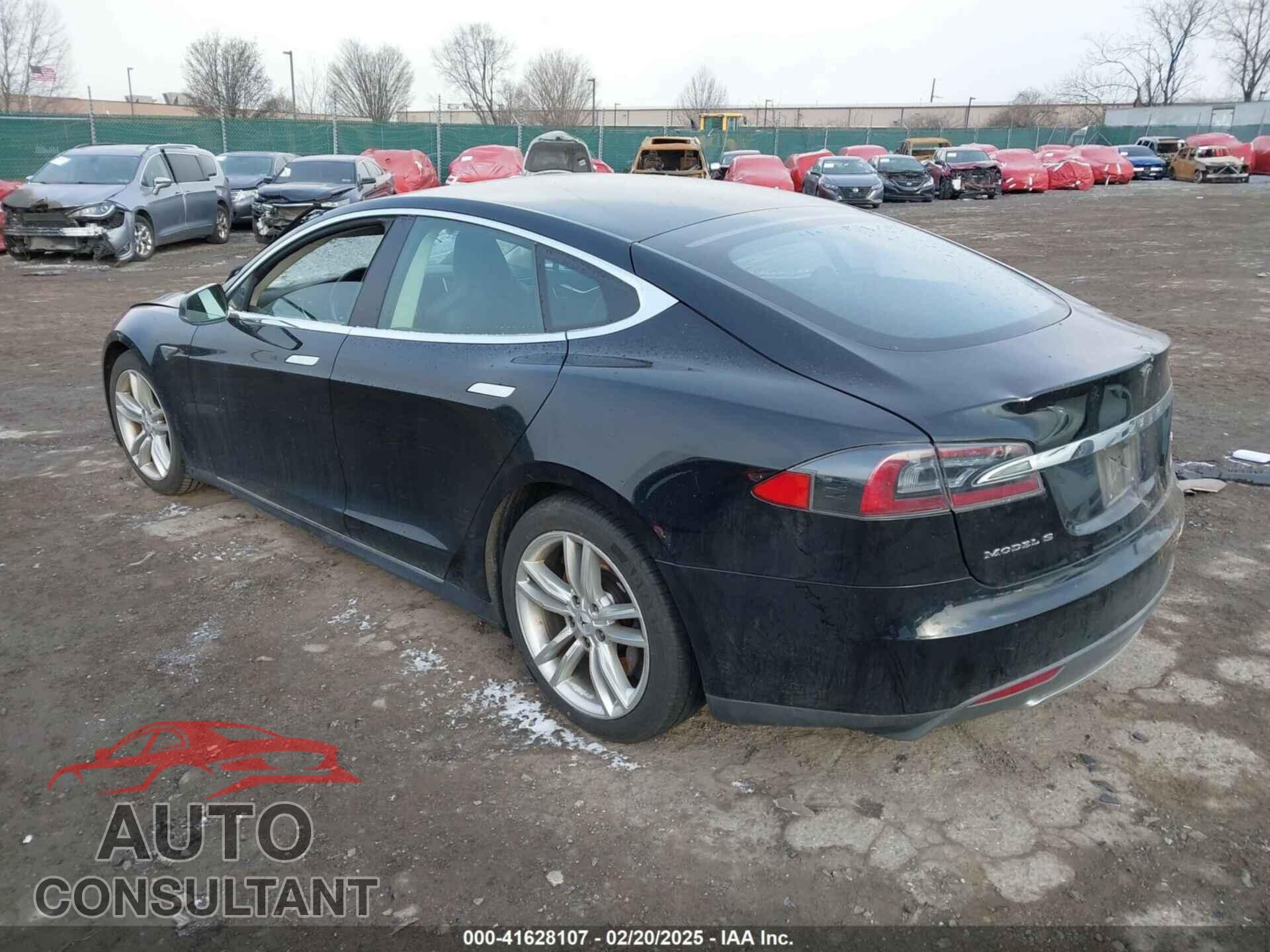 TESLA MODEL S 2013 - 5YJSA1DN6DFP16071
