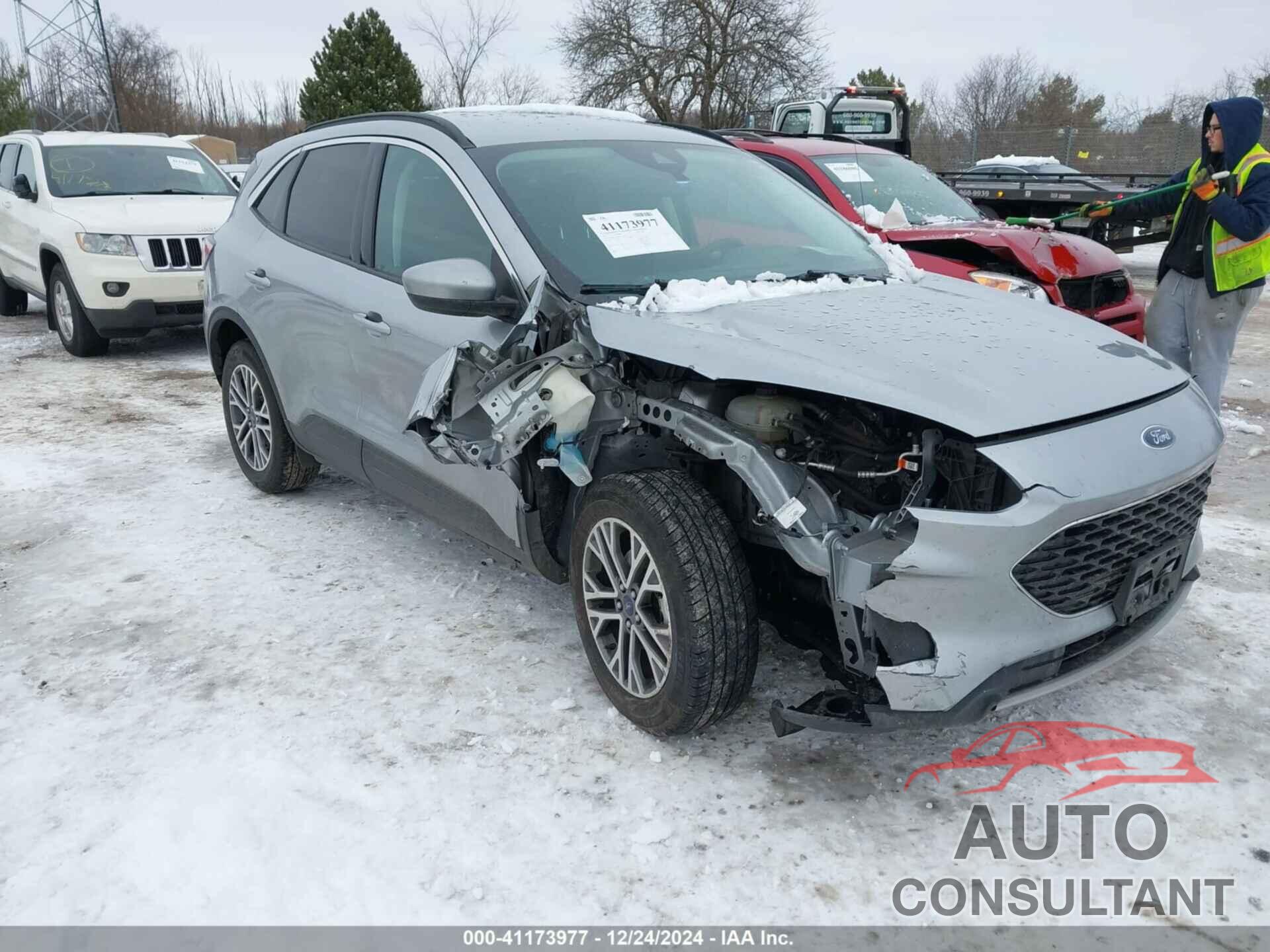 FORD ESCAPE 2021 - 1FMCU9H60MUA51829