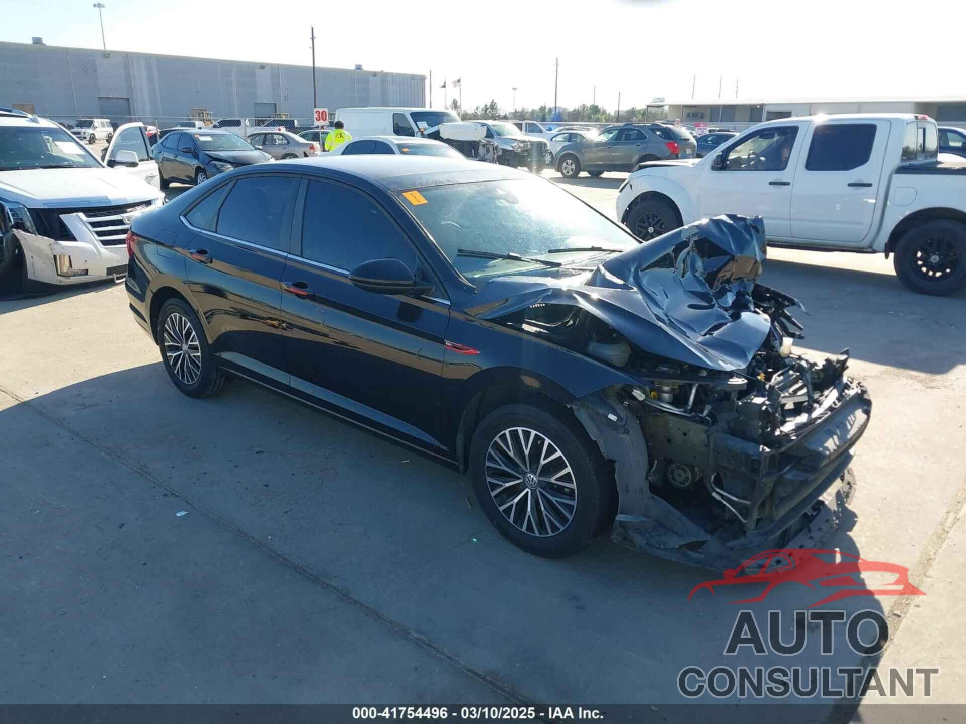 VOLKSWAGEN JETTA 2019 - 3VWE57BU4KM004016