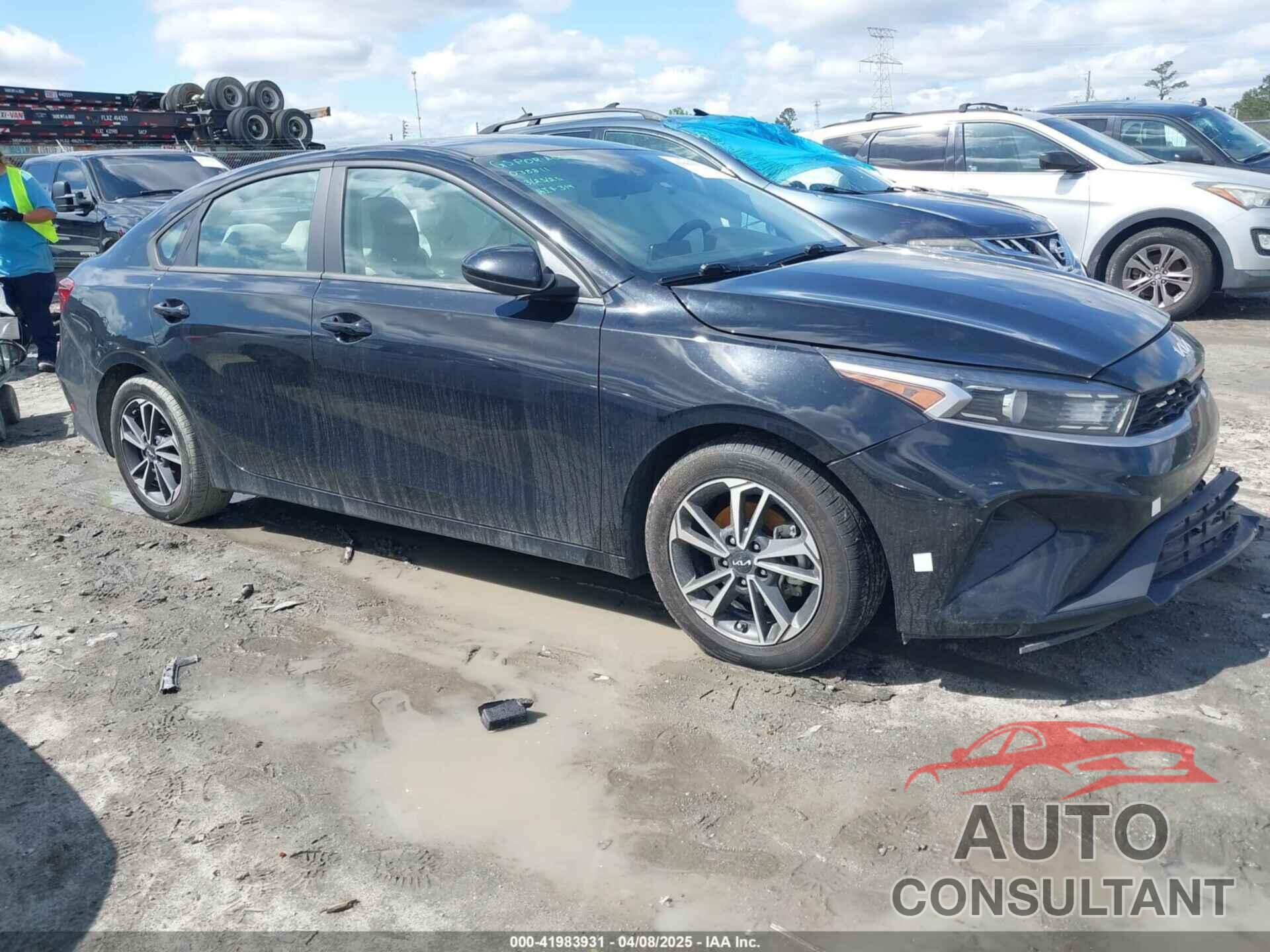 KIA FORTE 2022 - 3KPF24AD8NE419189