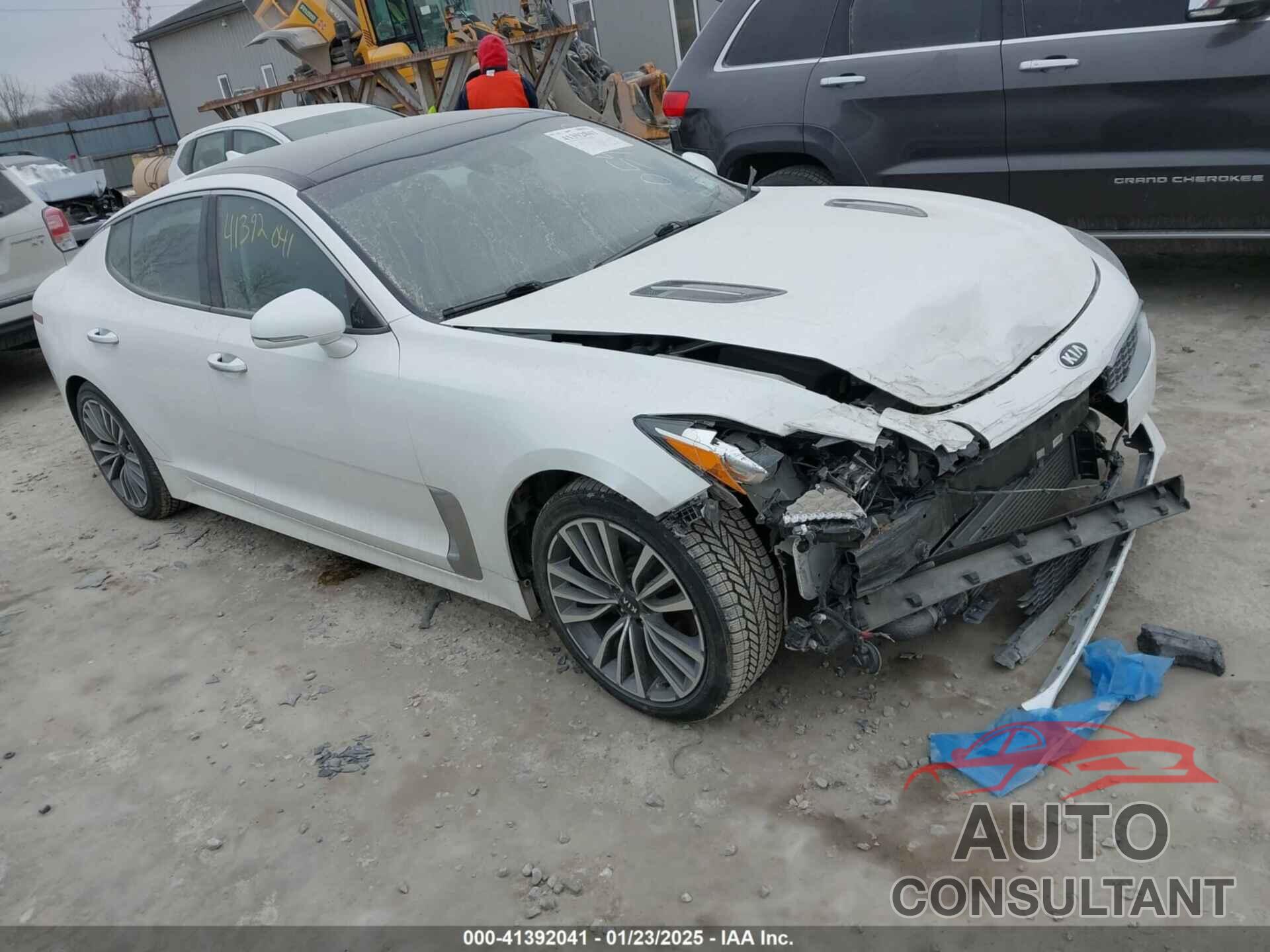 KIA STINGER 2019 - KNAE25LAXK6054730