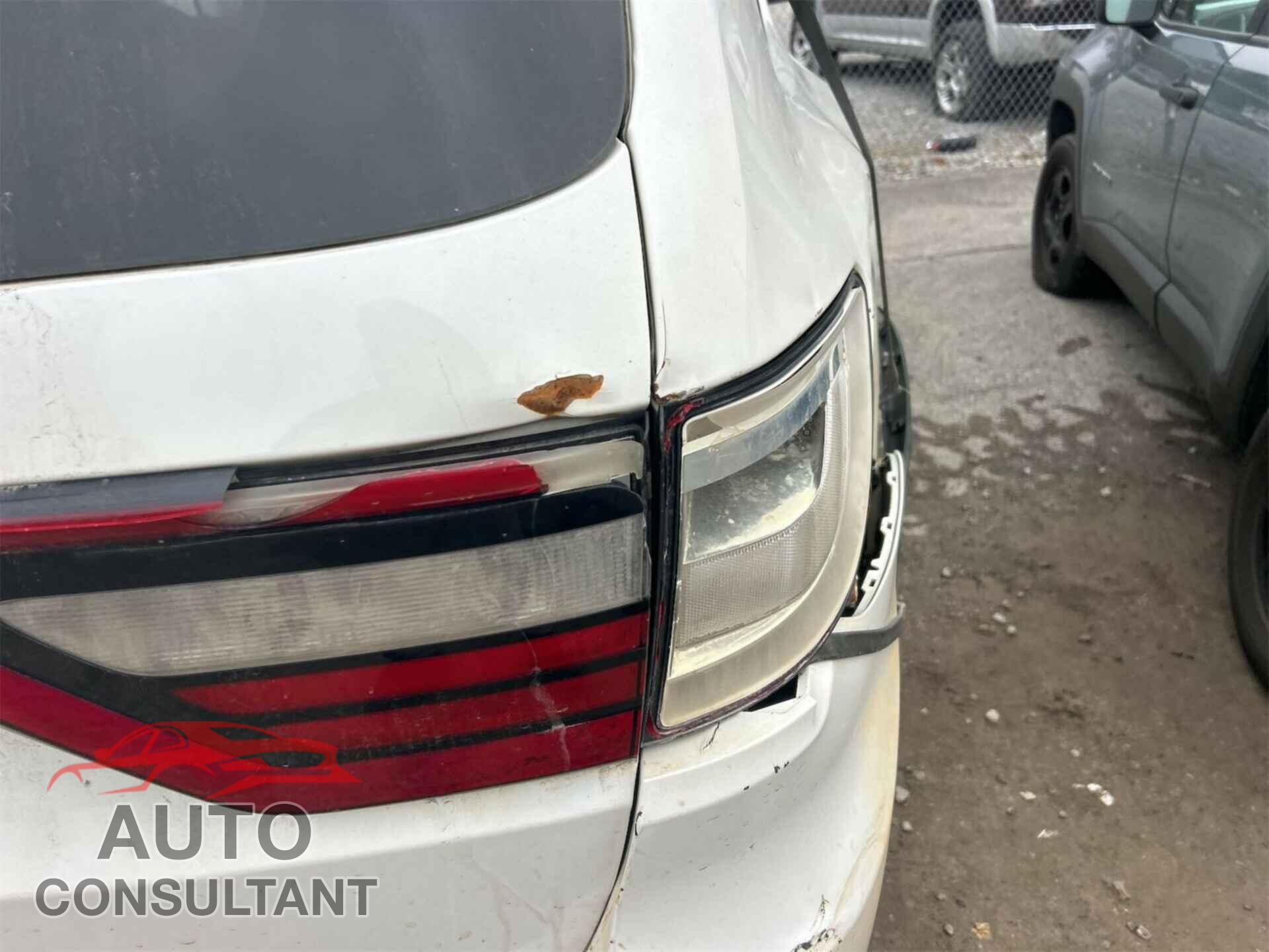 DODGE DURANGO 2019 - 1C4RDJAG7KC606541
