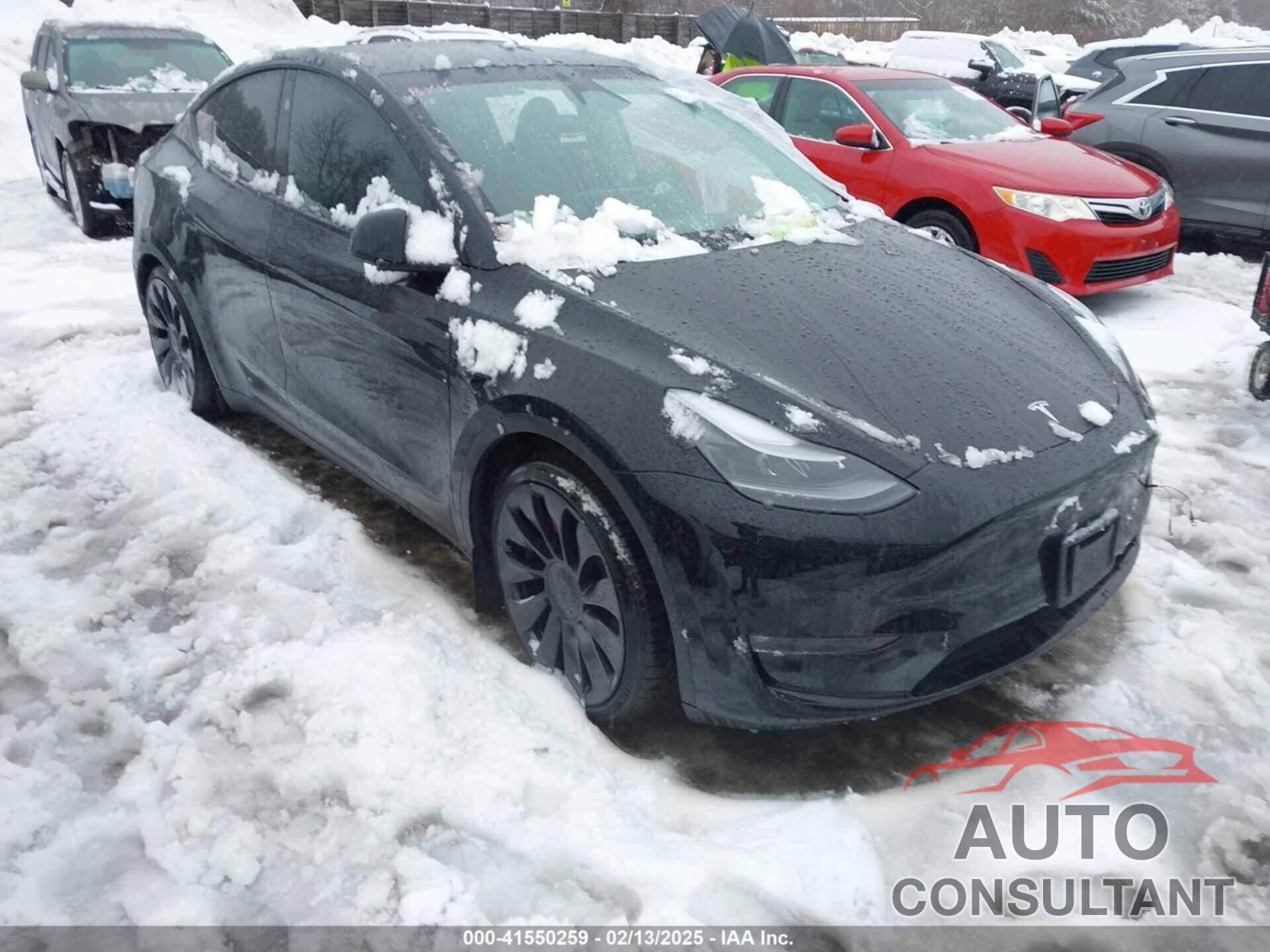 TESLA MODEL Y 2023 - 7SAYGDEF4PF797192