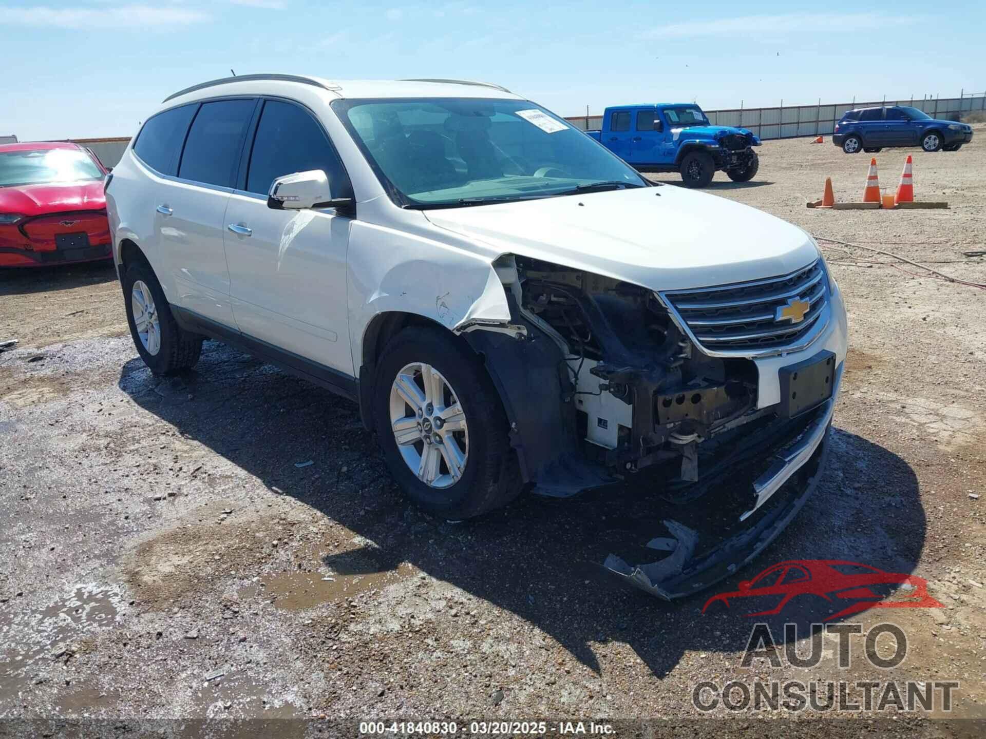 CHEVROLET TRAVERSE 2014 - 1GNKVHKD1EJ108872