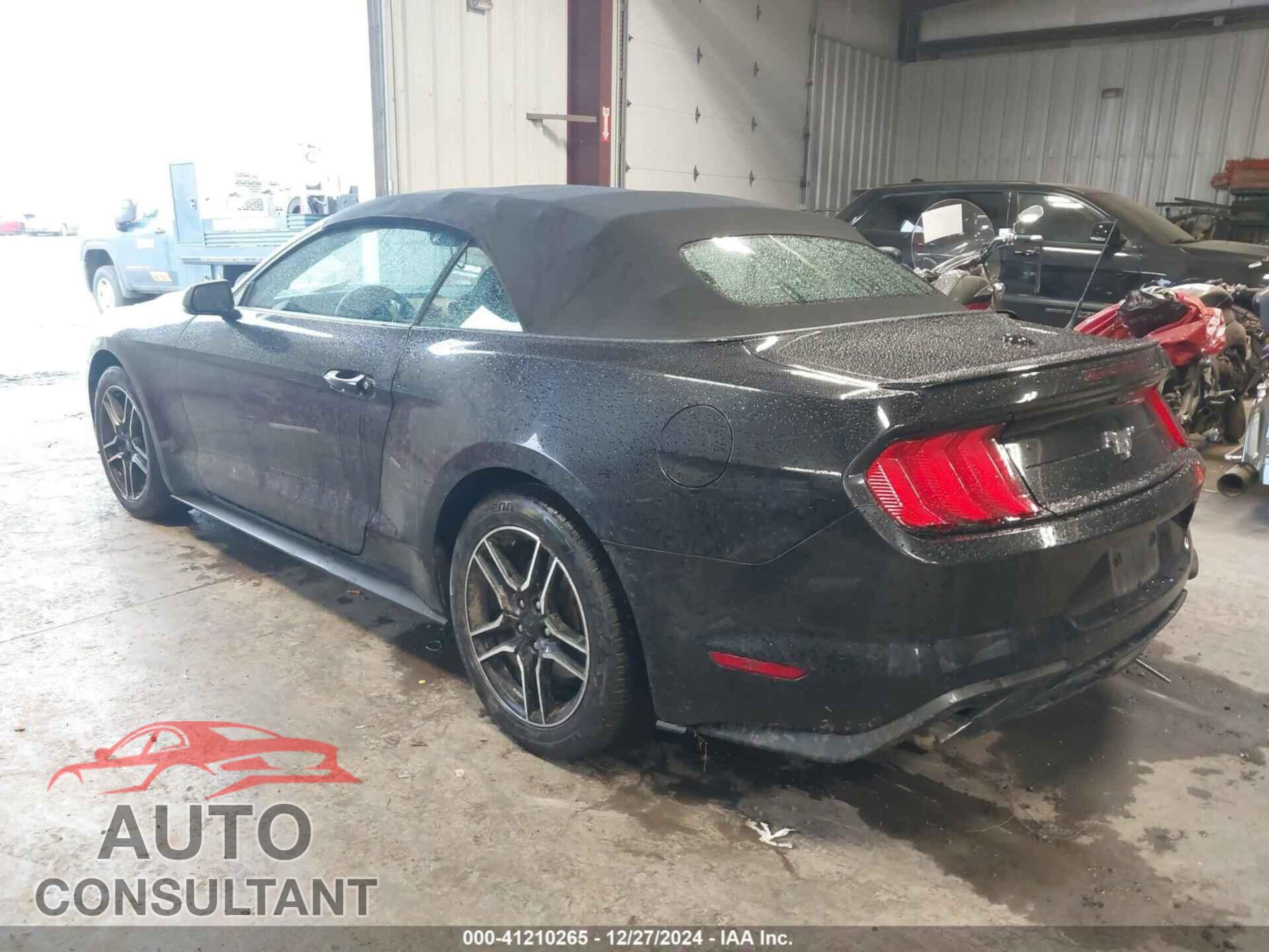 FORD MUSTANG 2021 - 1FATP8UH4M5121698