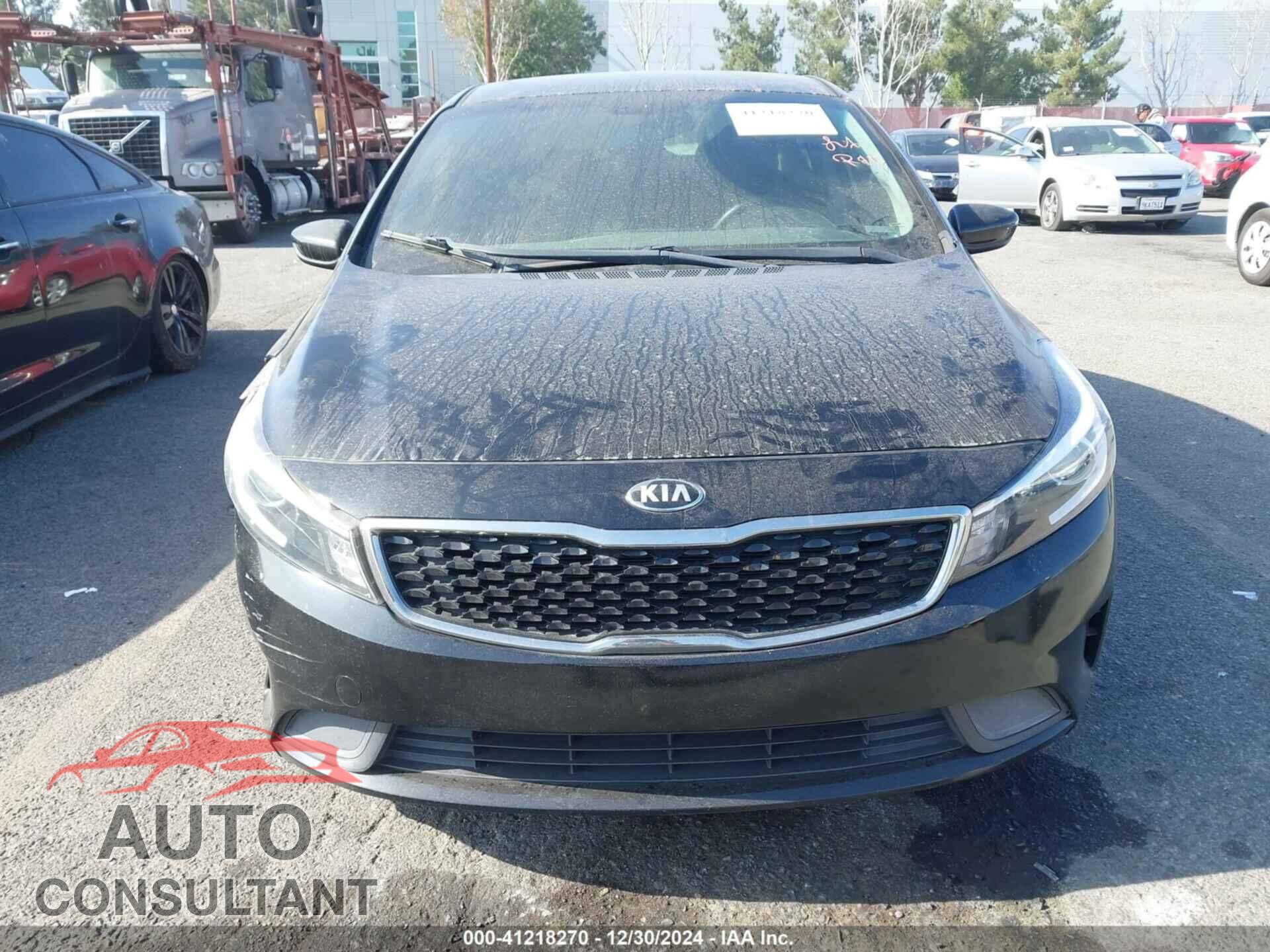 KIA FORTE 2017 - 3KPFK4A74HE084253