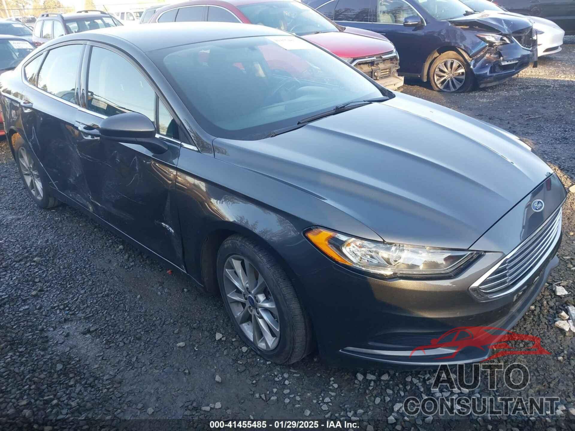 FORD FUSION HYBRID 2017 - 3FA6P0LU9HR158486