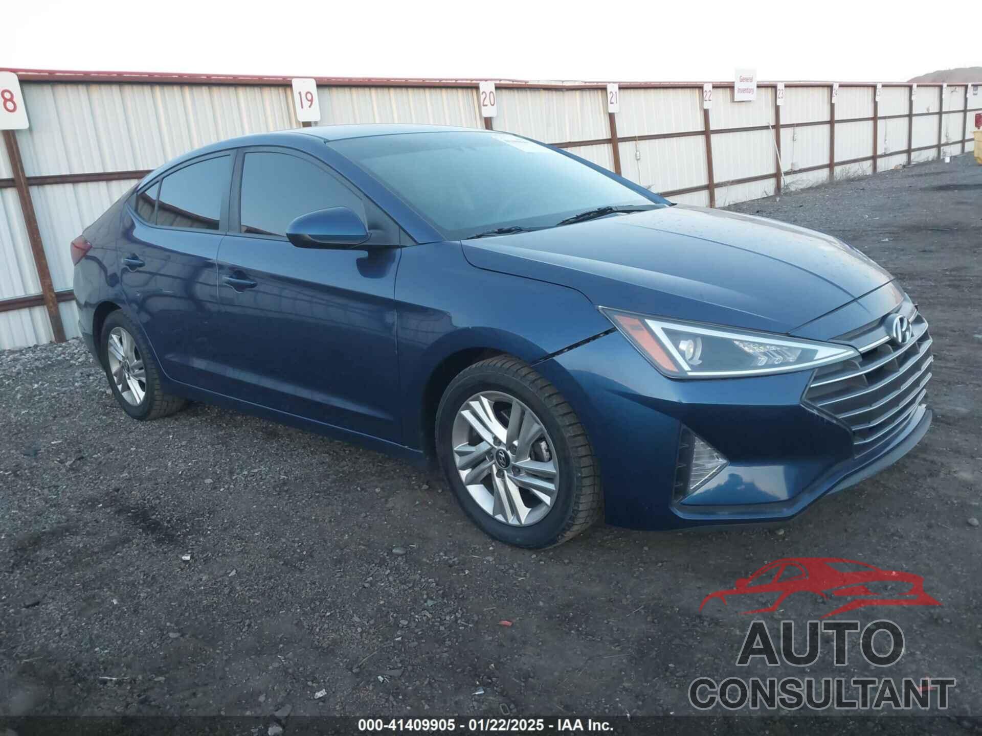 HYUNDAI ELANTRA 2019 - 5NPD84LF3KH475780