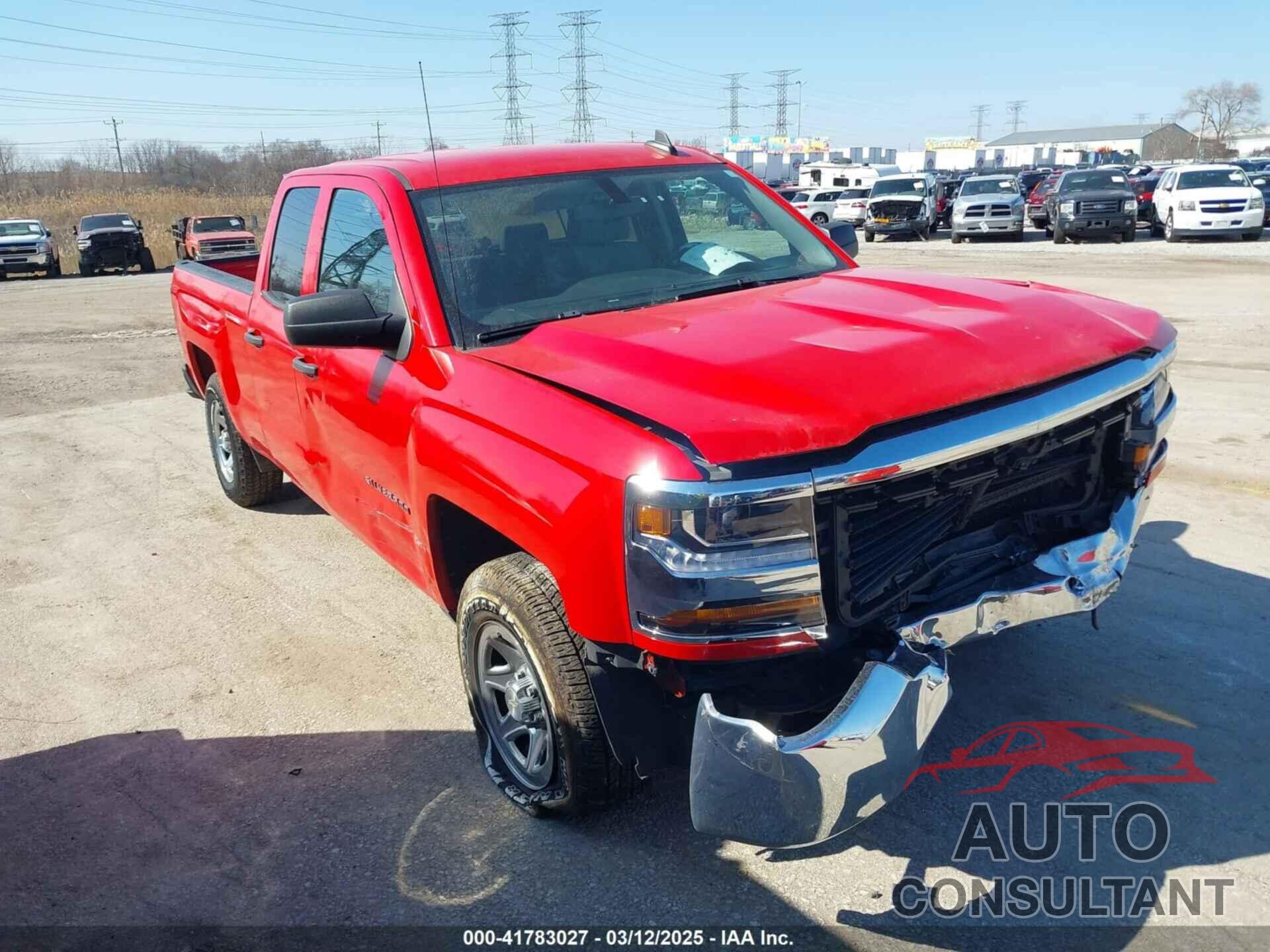 CHEVROLET SILVERADO 1500 2018 - 1GCRCNEH8JZ242655