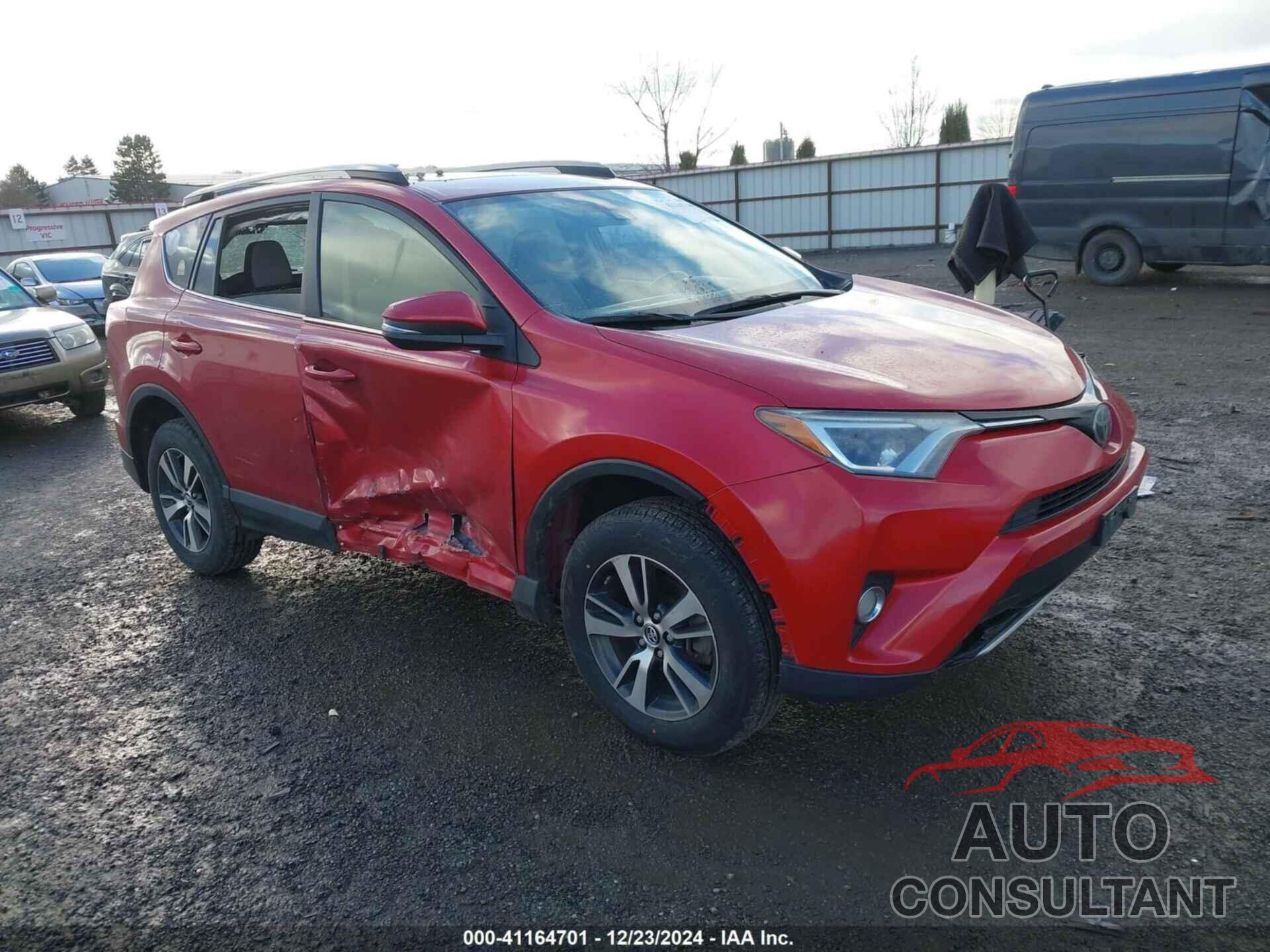 TOYOTA RAV4 2017 - JTMRFREV0HJ138769