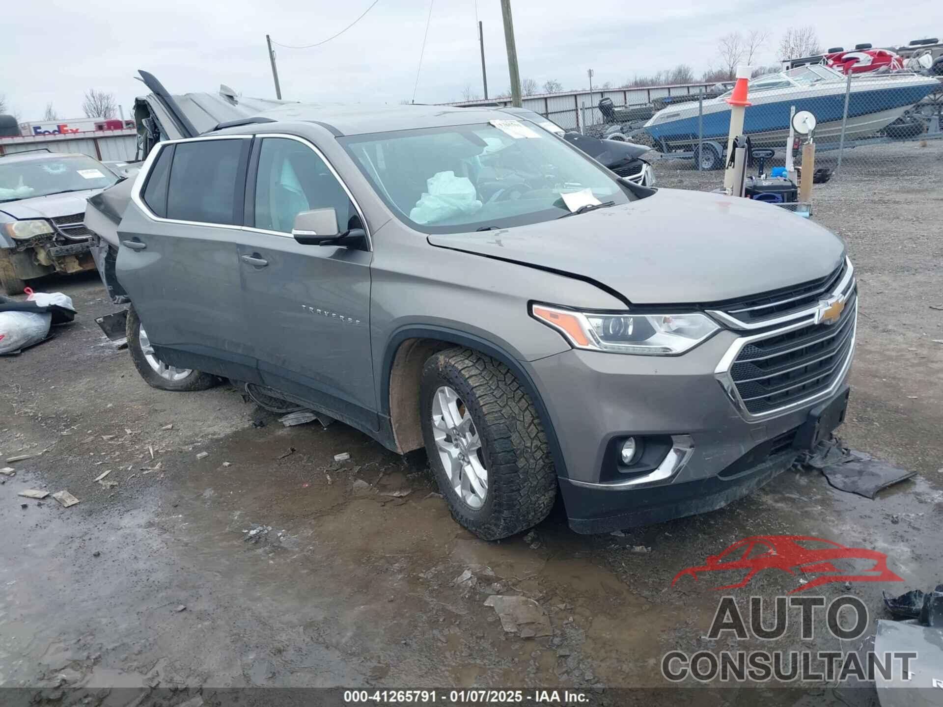 CHEVROLET TRAVERSE 2019 - 1GNEVGKW9KJ208058