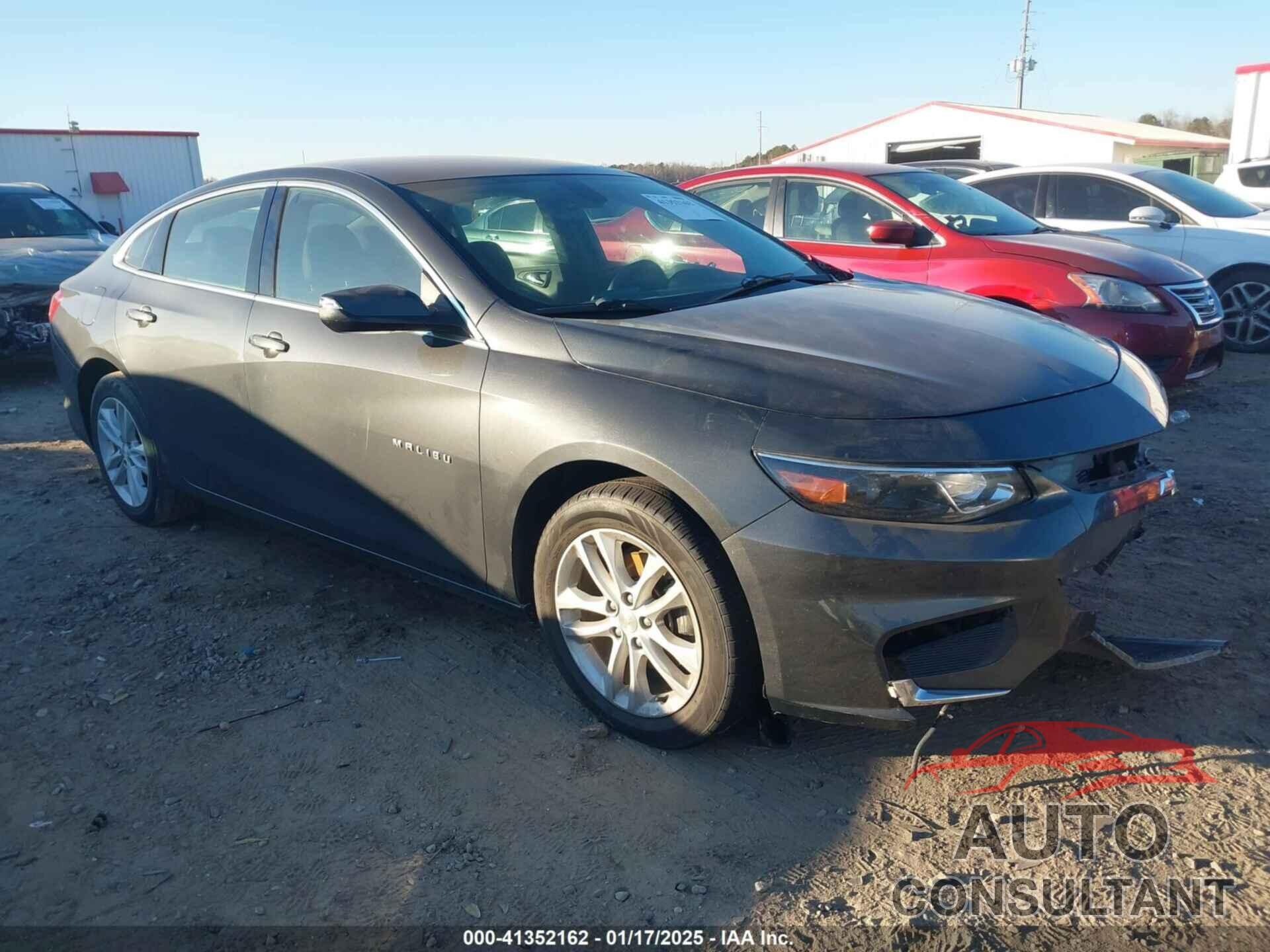 CHEVROLET MALIBU 2018 - 1G1ZD5ST4JF153245