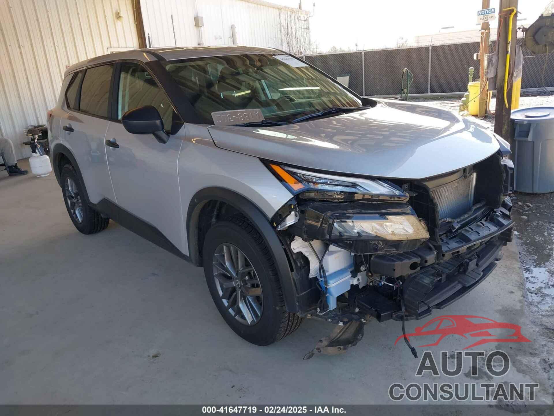 NISSAN ROGUE 2024 - 5N1BT3AB9RC679890