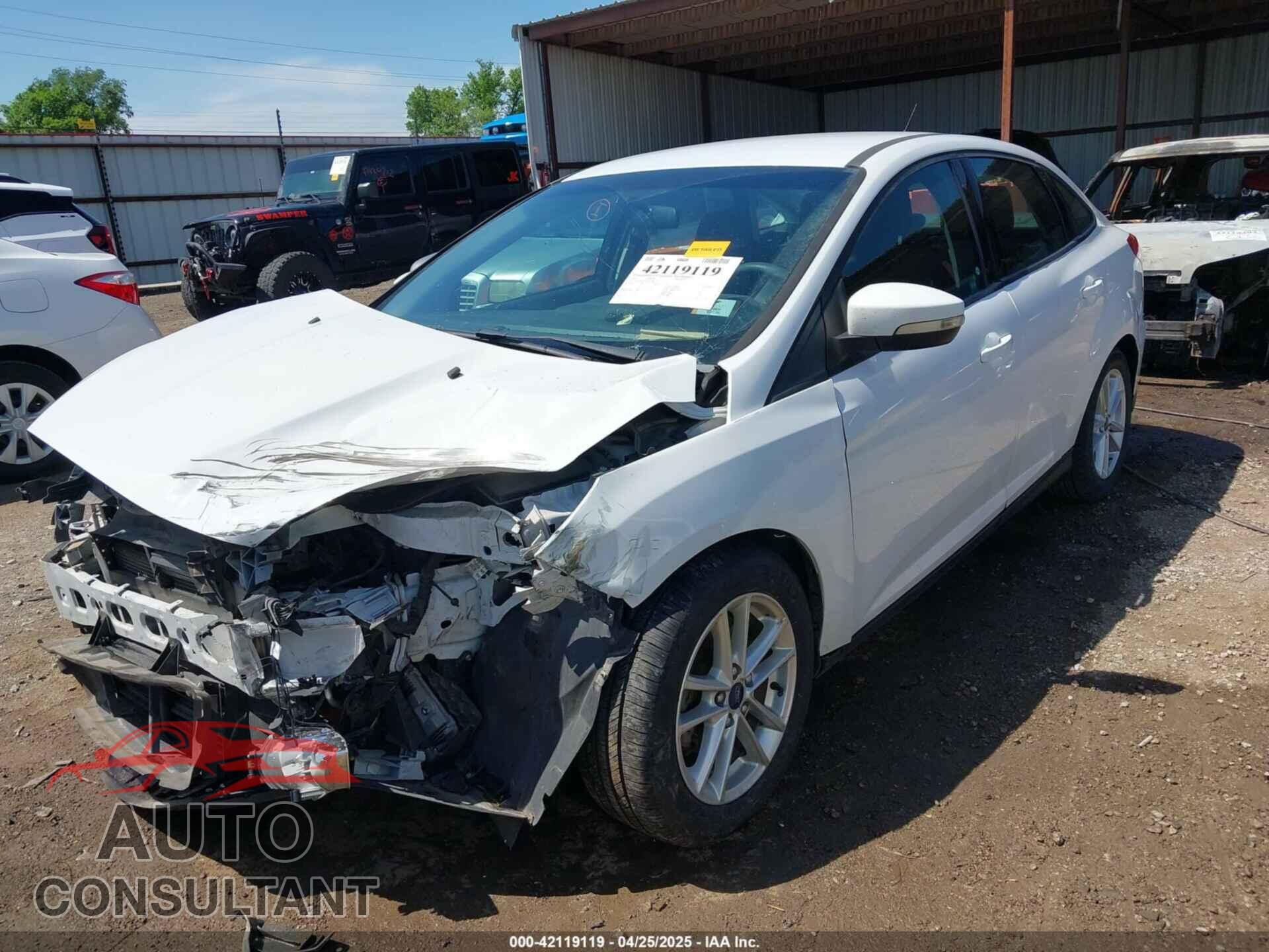 FORD FOCUS 2017 - 1FADP3F23HL302289