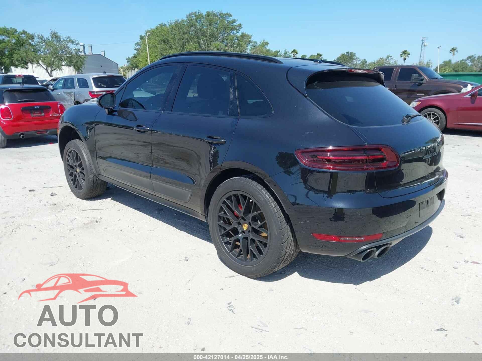 PORSCHE MACAN 2017 - WP1AG2A56HLB54856