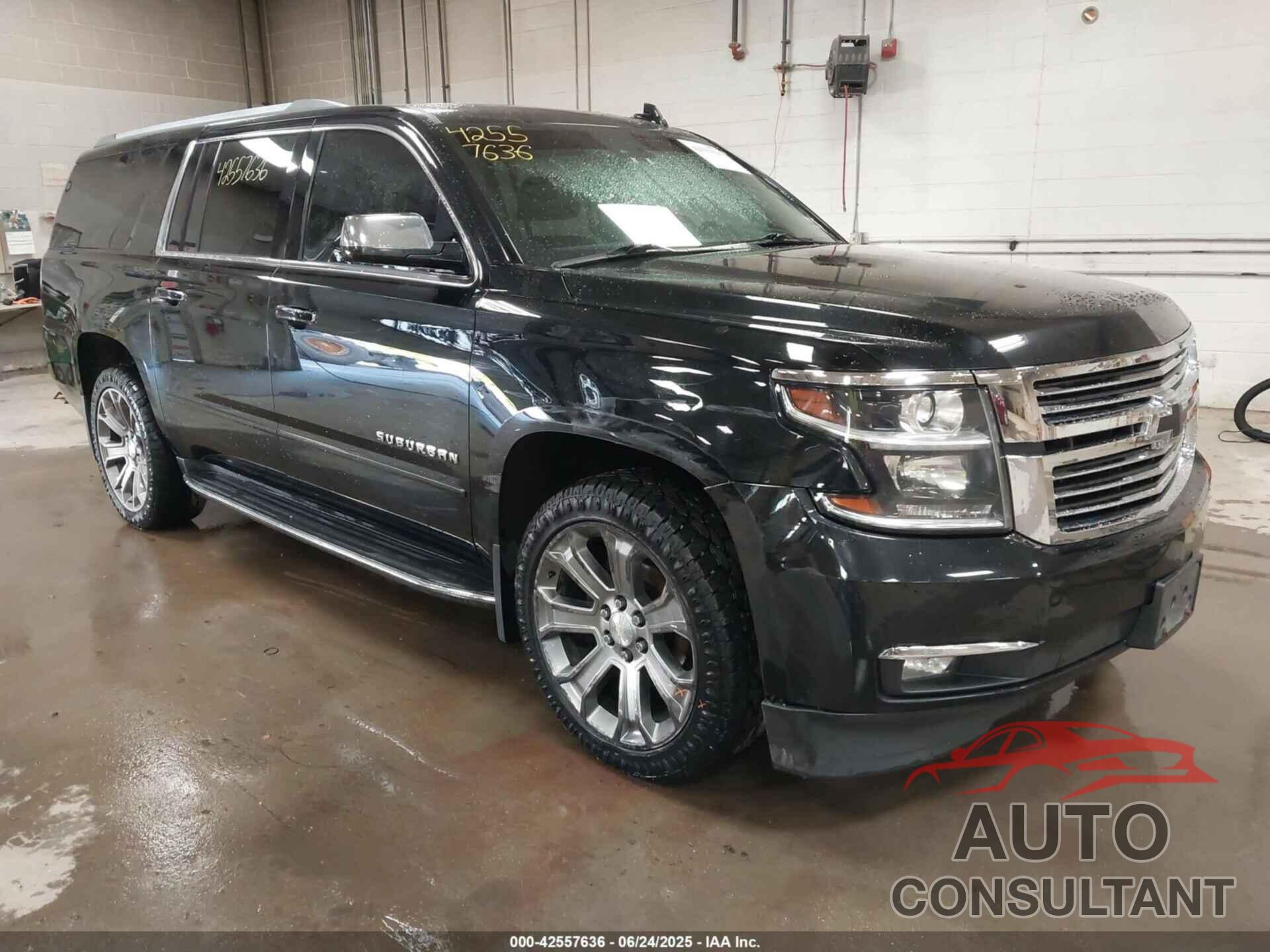 CHEVROLET SUBURBAN 2017 - 1GNSKJKC1HR237367