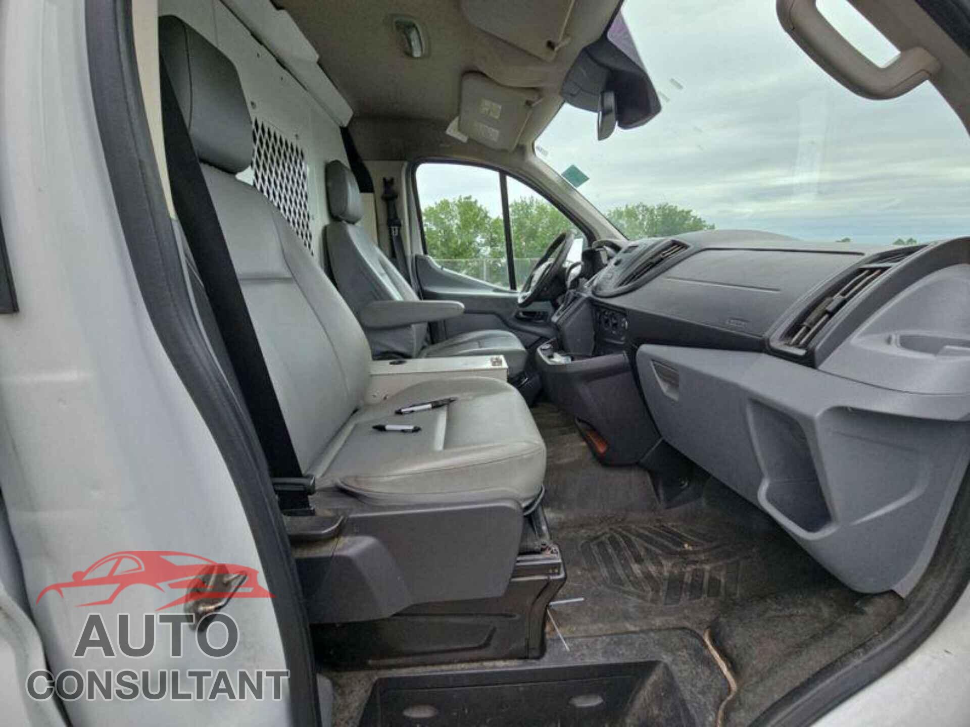 FORD TRANSIT 2017 - 1FTYE1YM5HKA76802