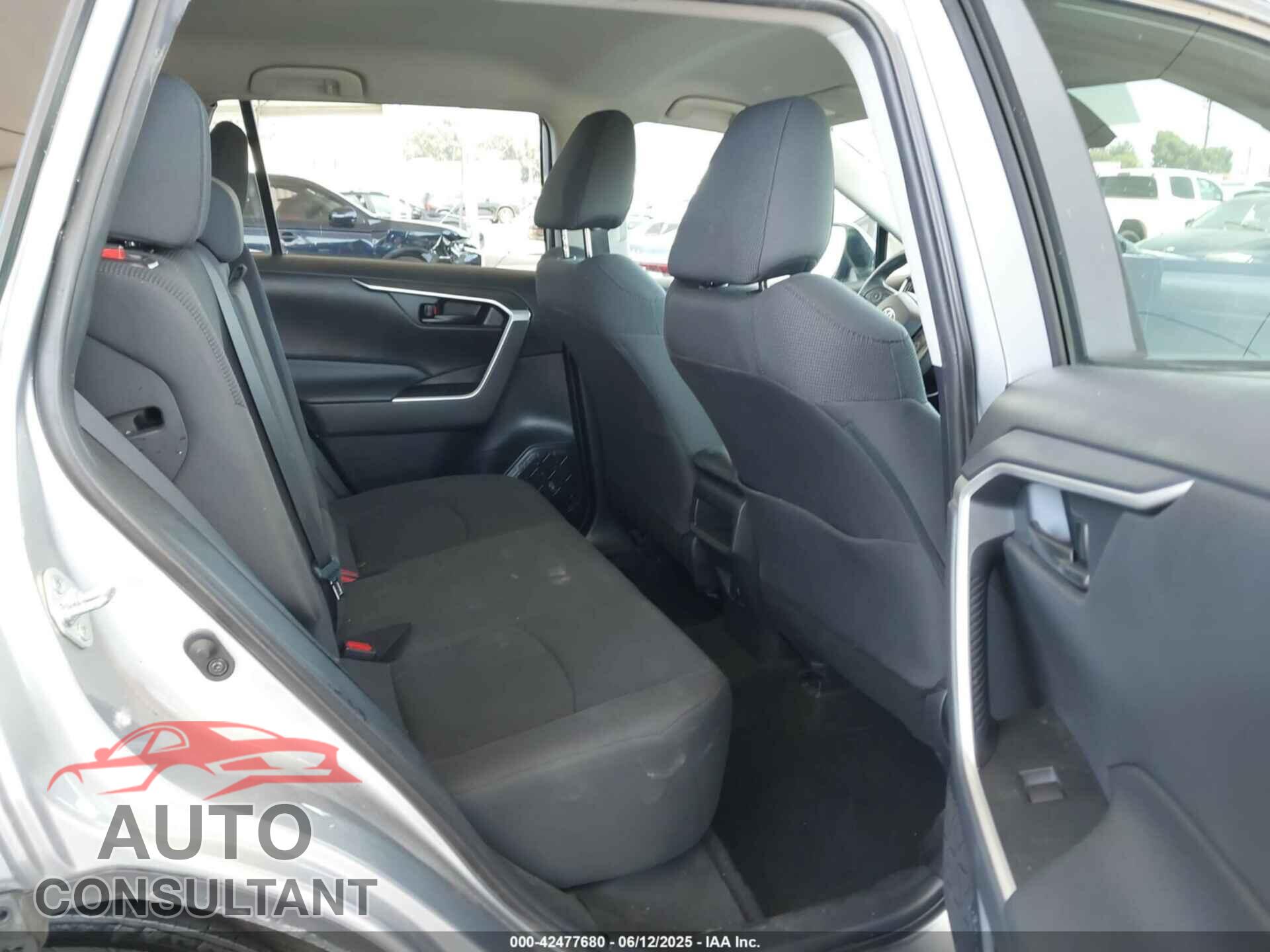 TOYOTA RAV4 2019 - 2T3F1RFVXKC018357