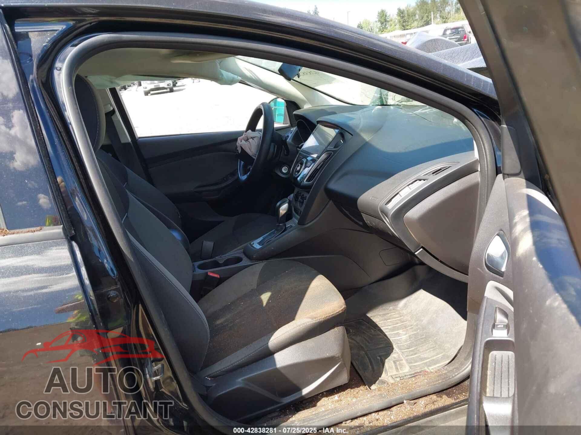 FORD FOCUS 2013 - 1FADP3F27DL338450