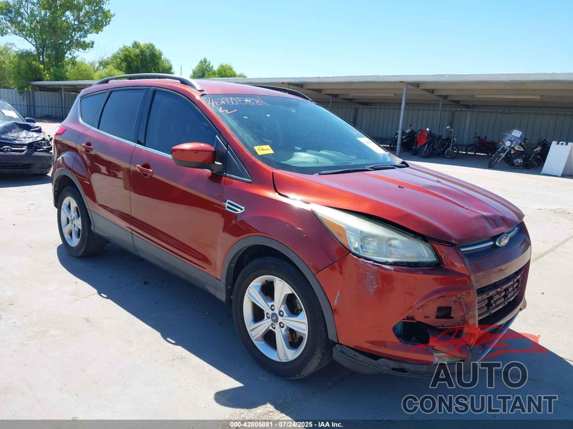 FORD ESCAPE 2014 - 1FMCU0GX4EUB08069
