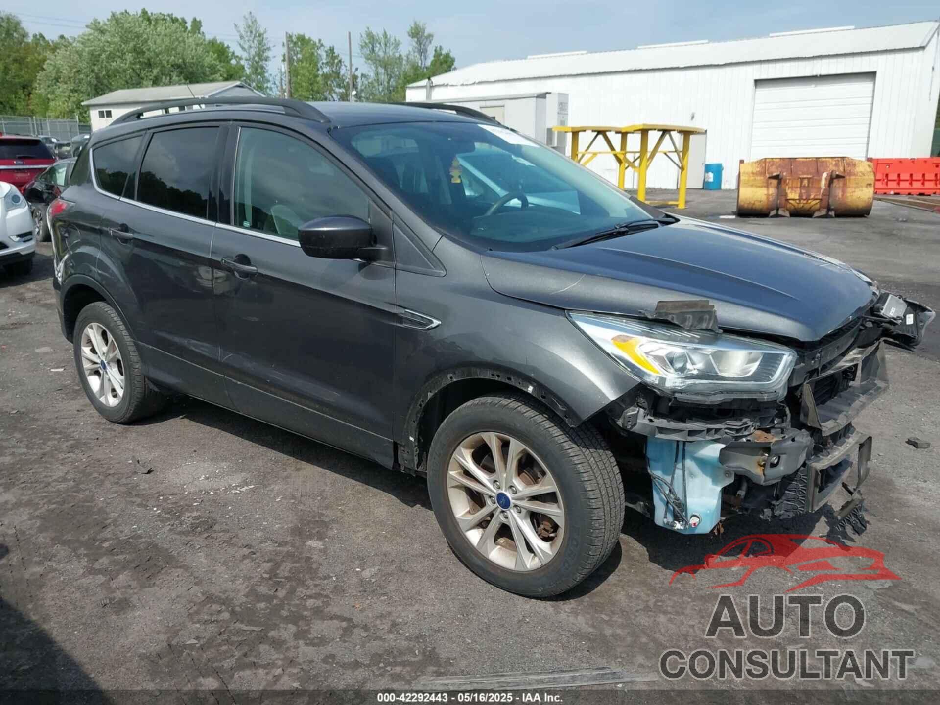 FORD ESCAPE 2017 - 1FMCU9GD9HUB22533