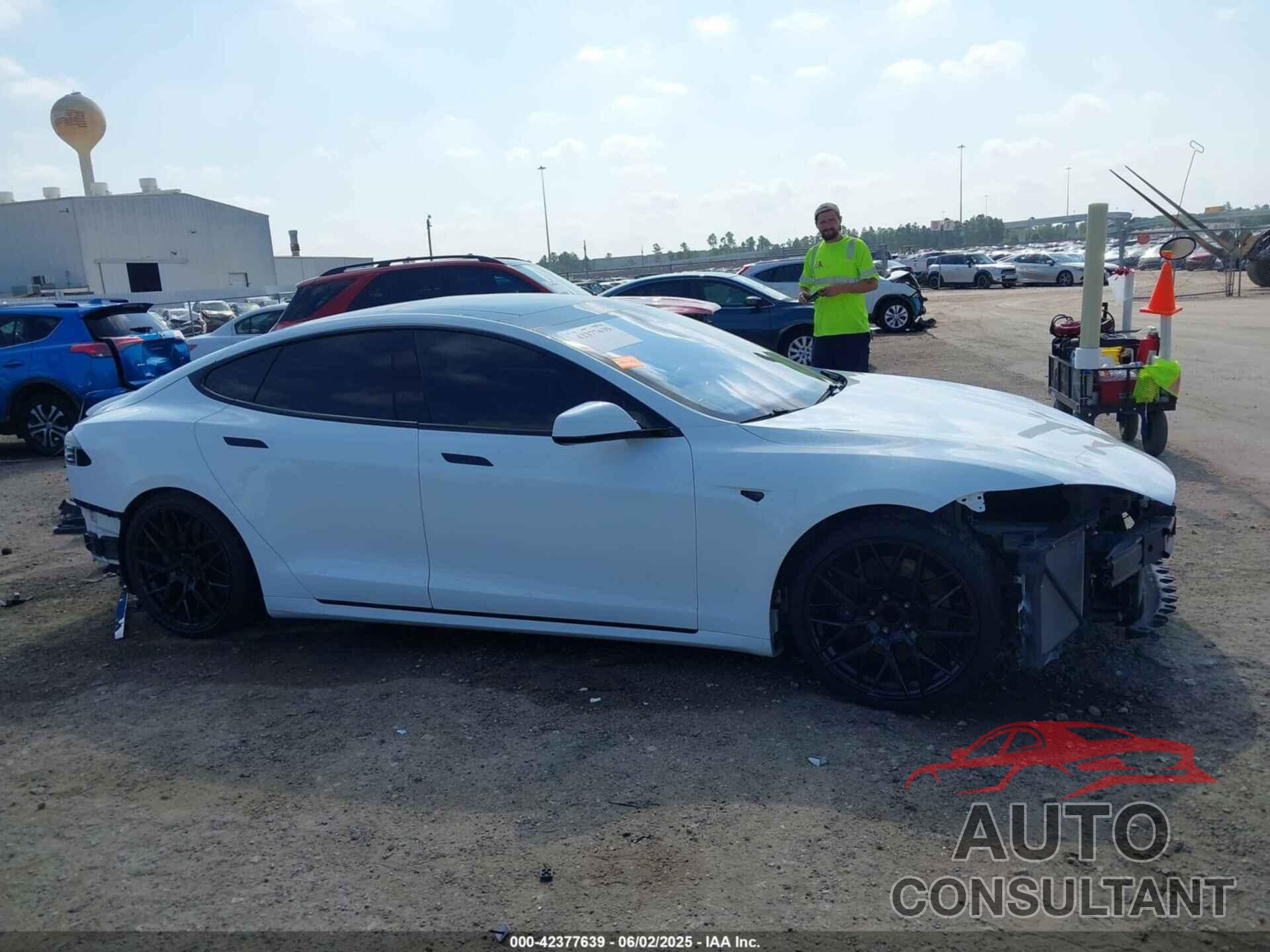 TESLA MODEL S 2016 - 5YJSA1E11GF159425