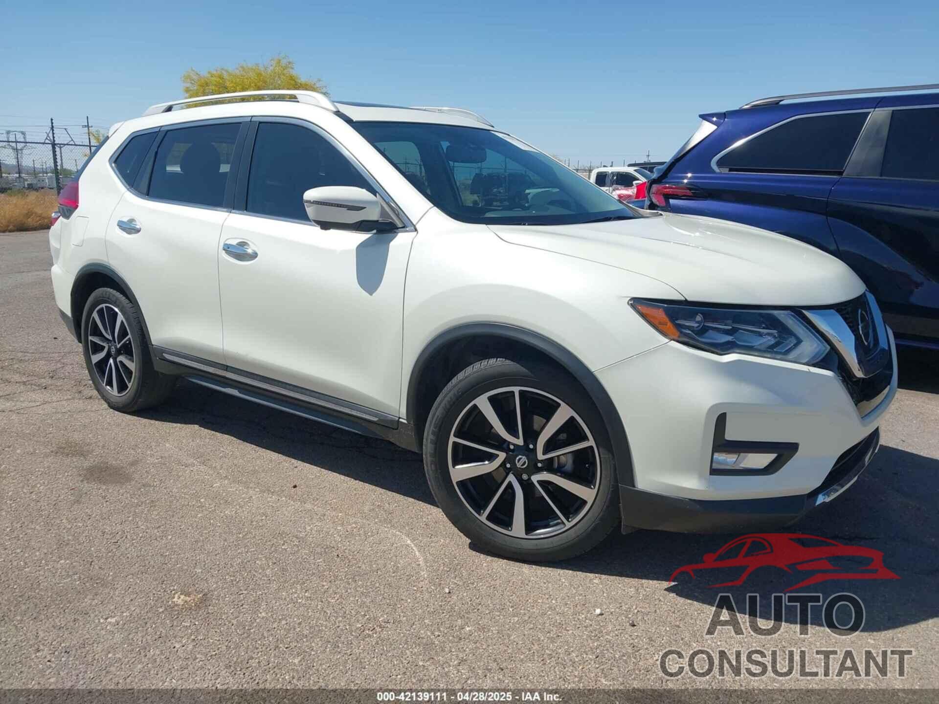 NISSAN ROGUE 2017 - 5N1AT2MT3HC764734