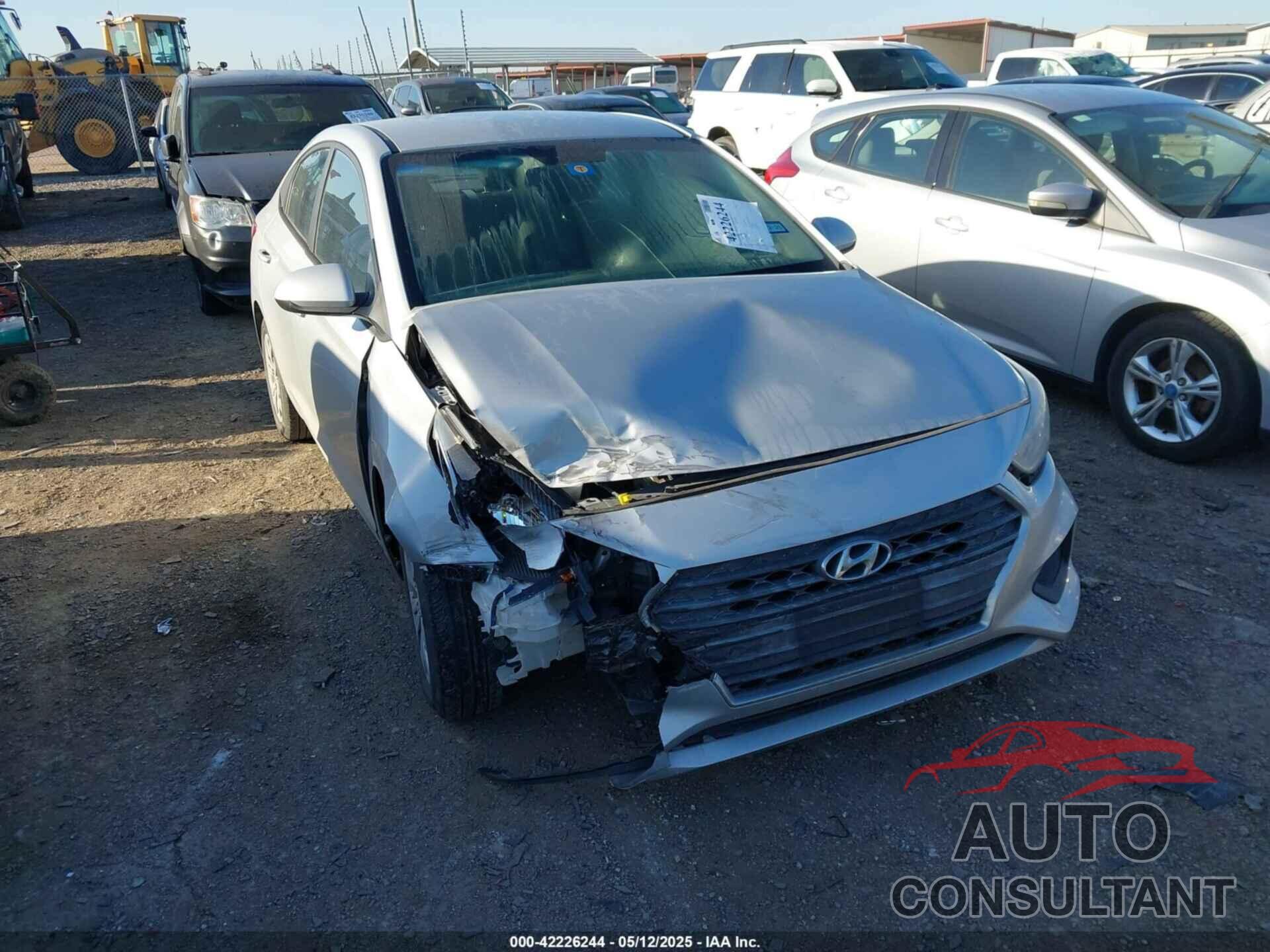HYUNDAI ACCENT 2018 - 3KPC24A30JE021558