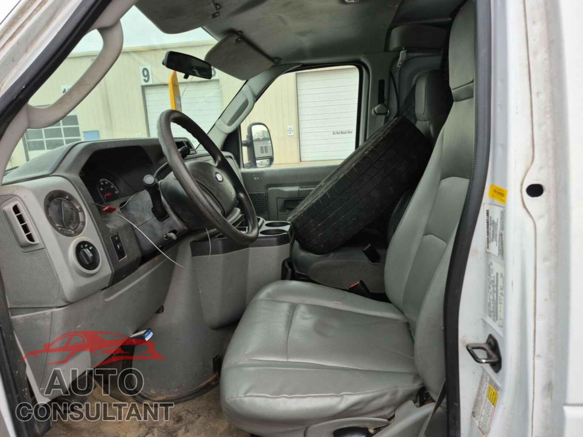 FORD ECONOLINE 2013 - 1FTNE2EW2DDB02611