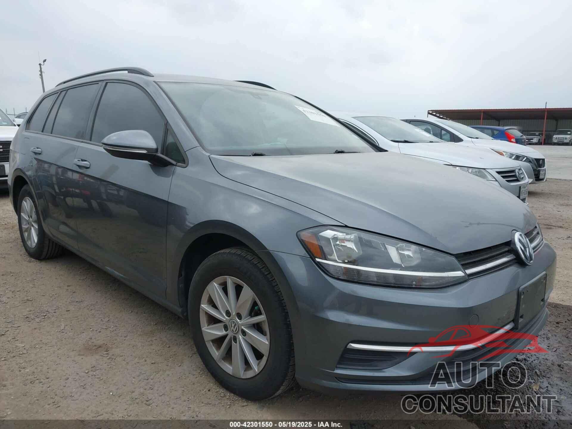VOLKSWAGEN GOLF SPORTWAGEN 2018 - 3VWD17AU0JM767562