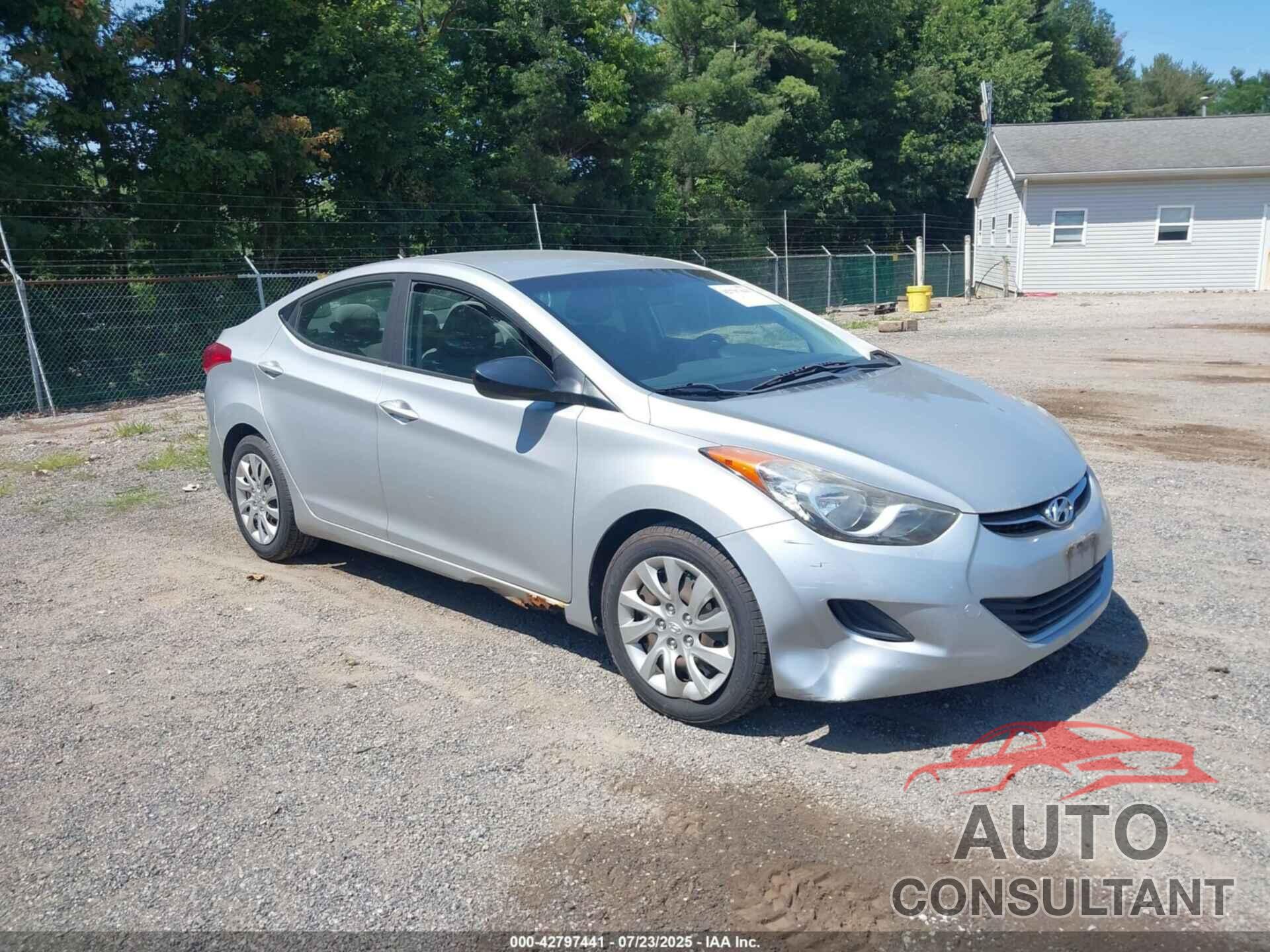 HYUNDAI ELANTRA 2012 - 5NPDH4AE4CH066974