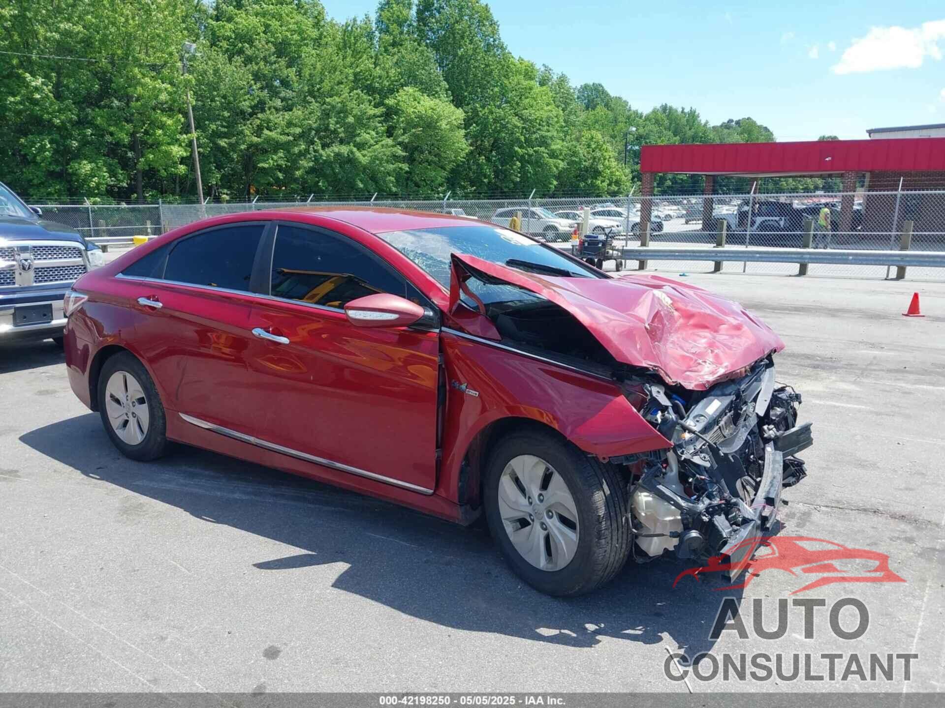 HYUNDAI SONATA HYBRID 2014 - KMHEC4A43EA116425