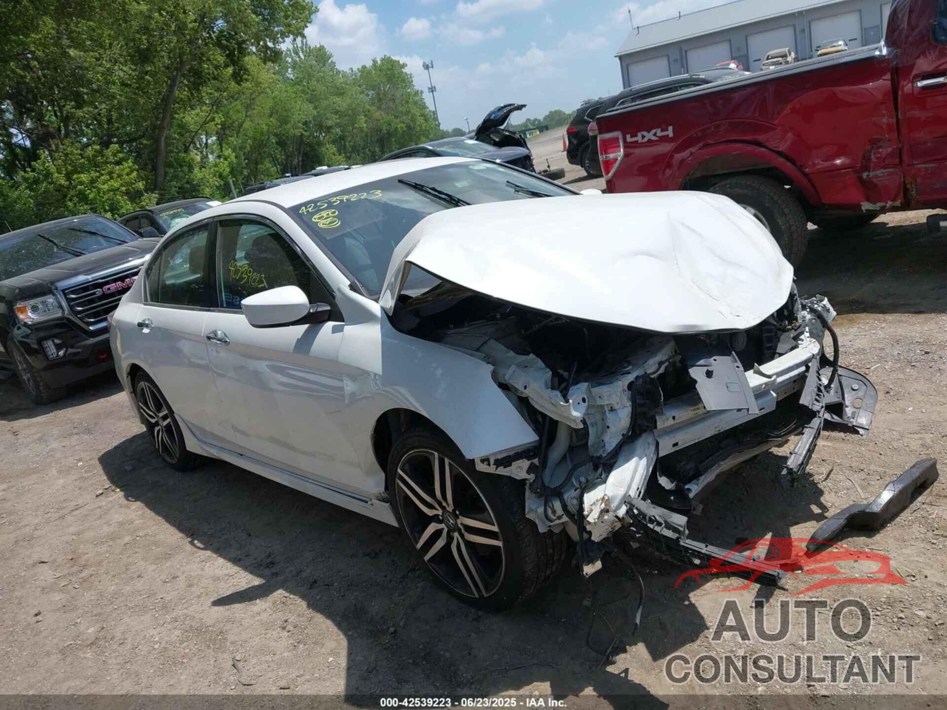 HONDA ACCORD 2017 - 1HGCR2F50HA273495