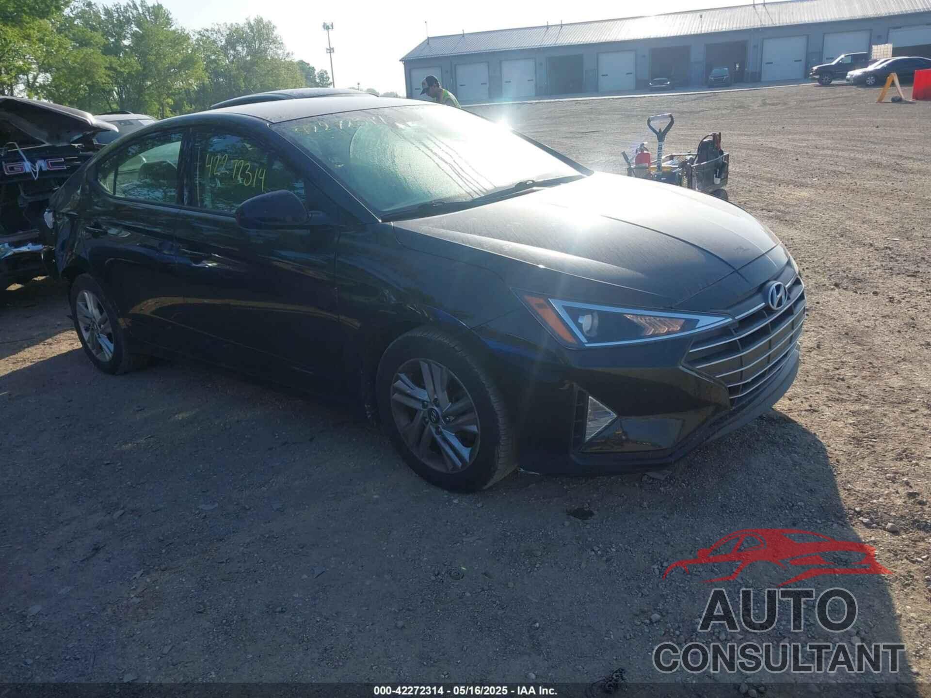 HYUNDAI ELANTRA 2020 - 5NPD84LF1LH624740