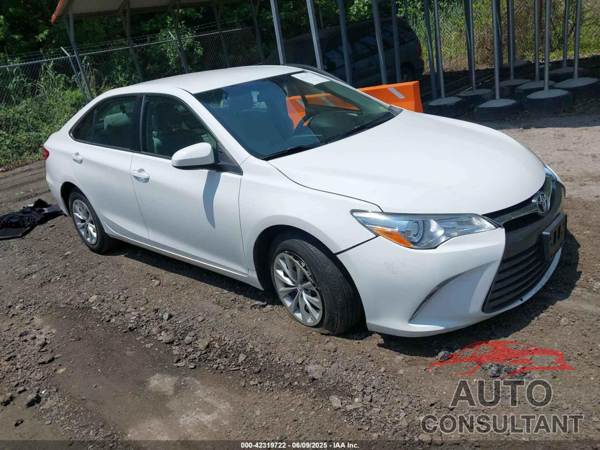 TOYOTA CAMRY 2017 - 4T1BF1FK9HU344769