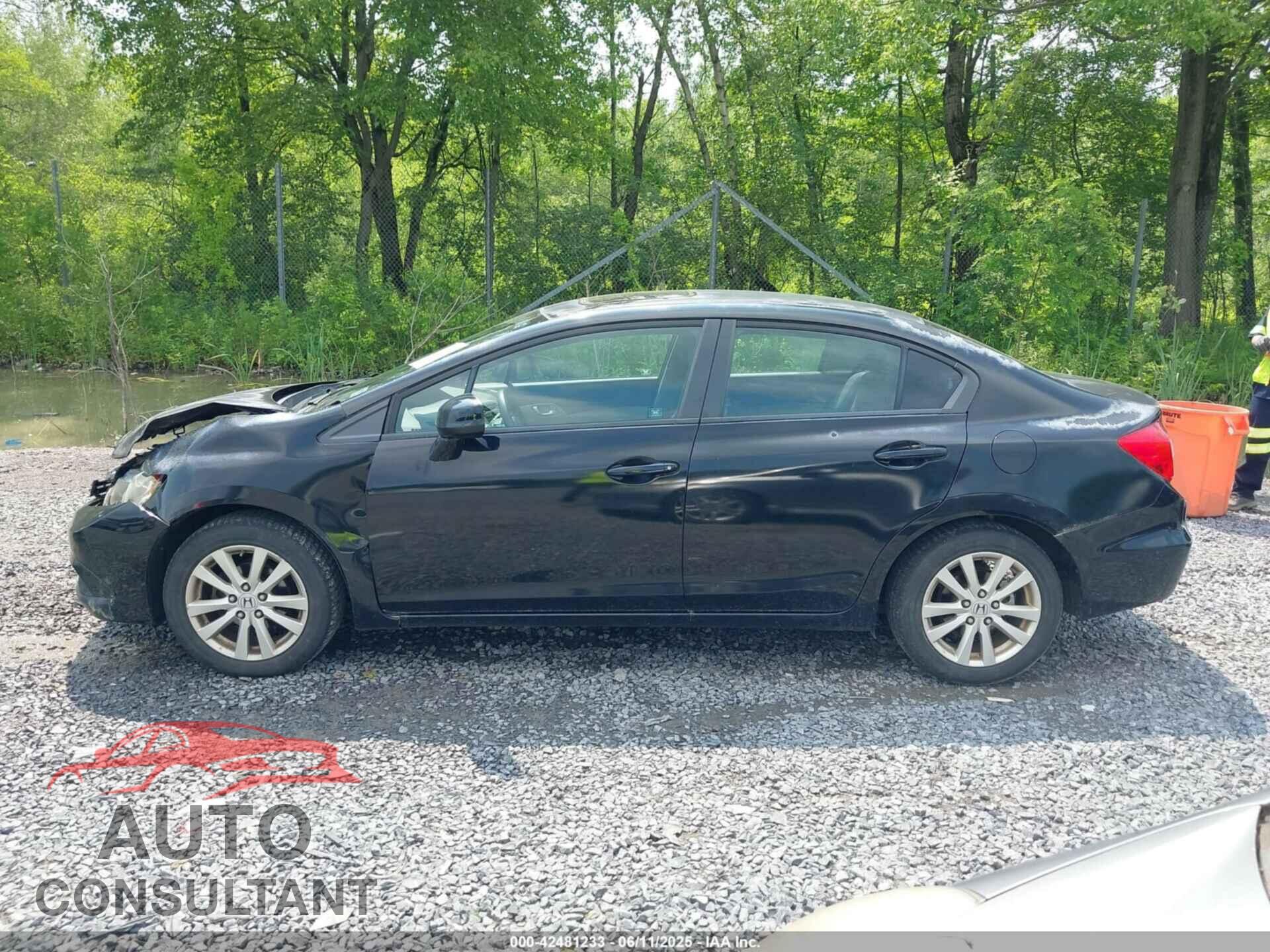 HONDA CIVIC 2012 - 2HGFB2F86CH522503
