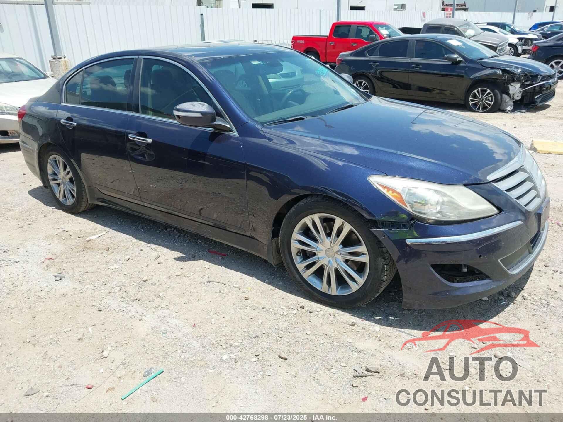 HYUNDAI GENESIS 2012 - KMHGC4DD6CU203980