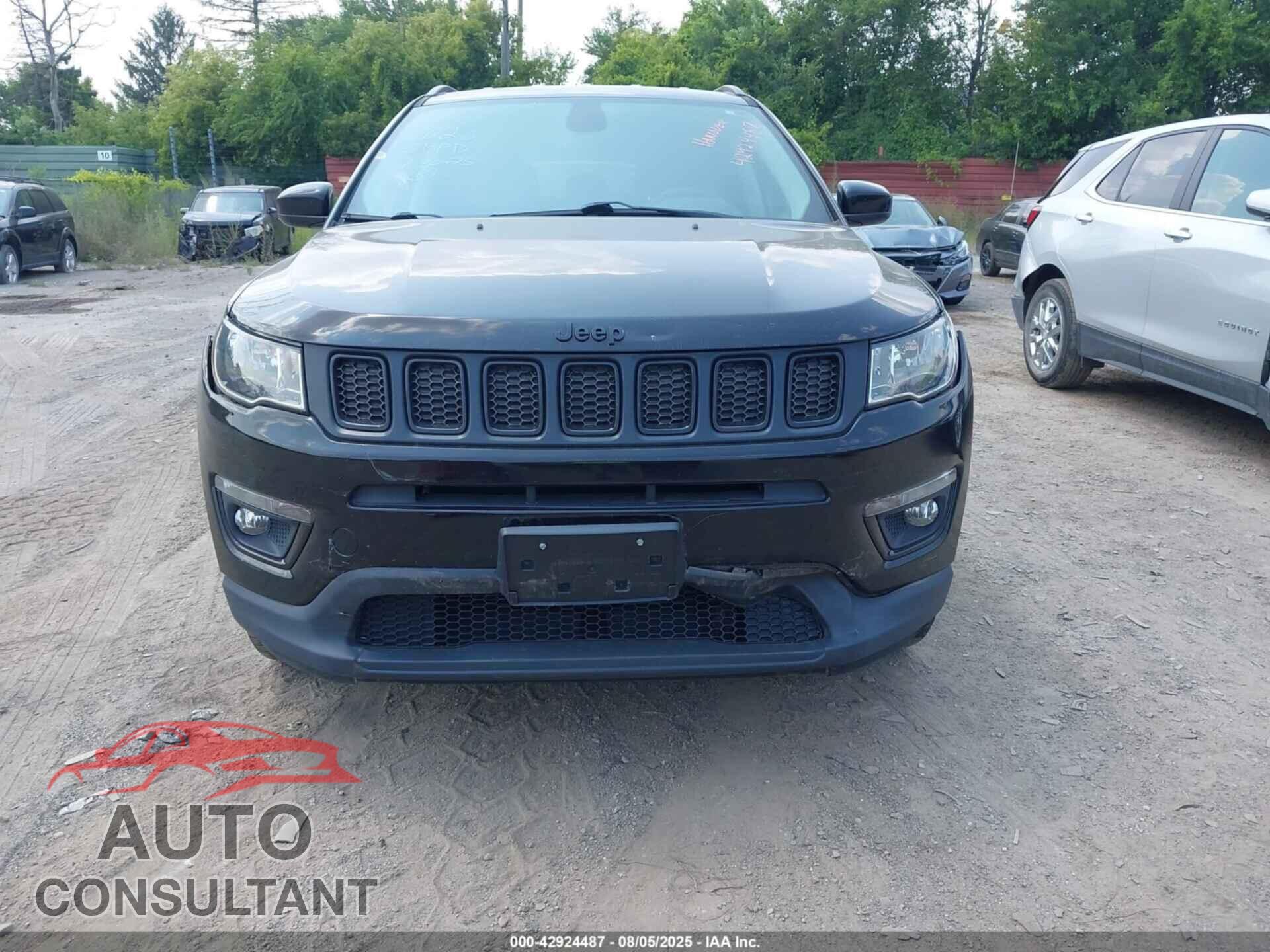 JEEP COMPASS 2019 - 3C4NJDBB0KT647626