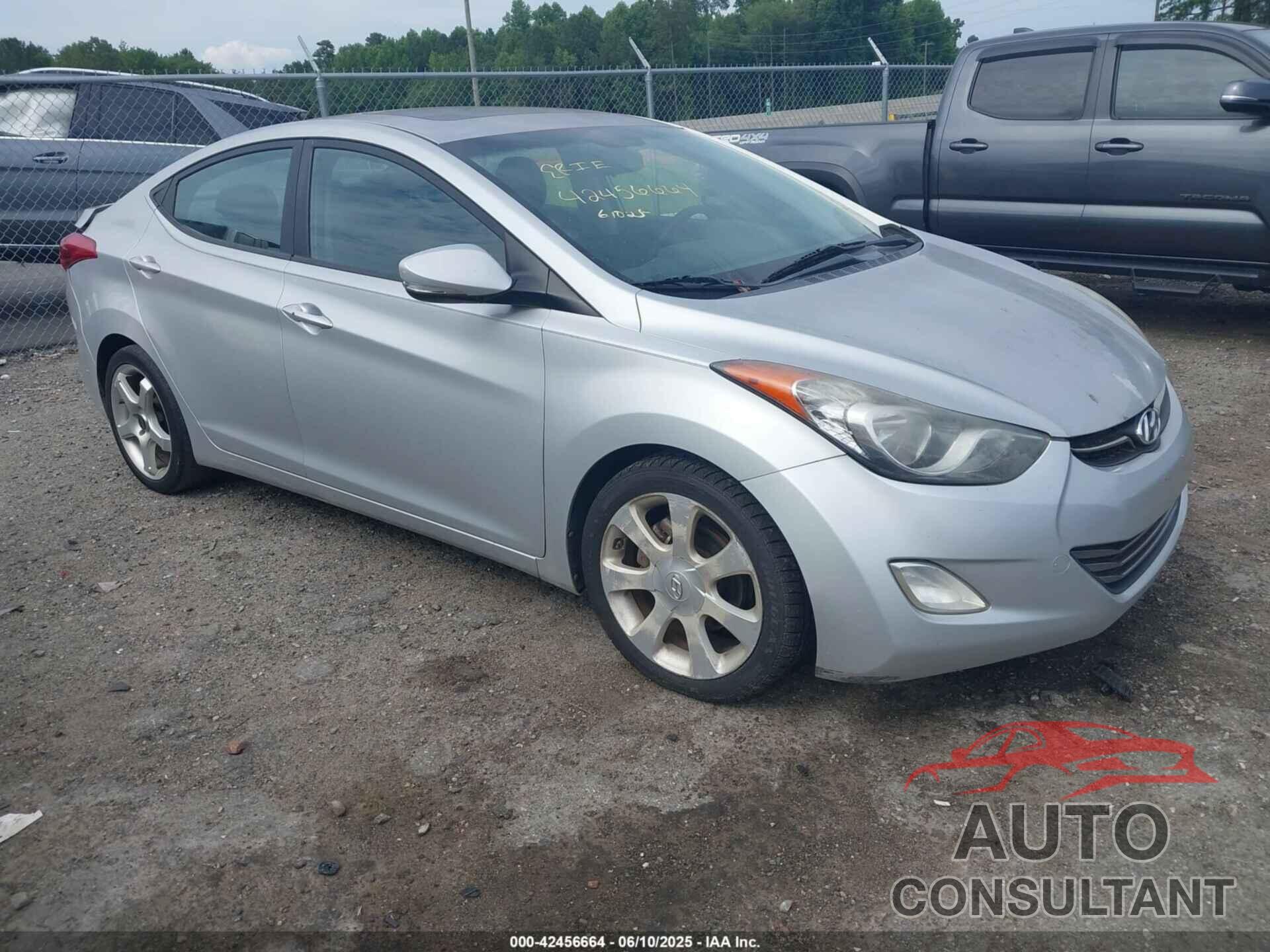 HYUNDAI ELANTRA 2012 - KMHDH4AEXCU268543